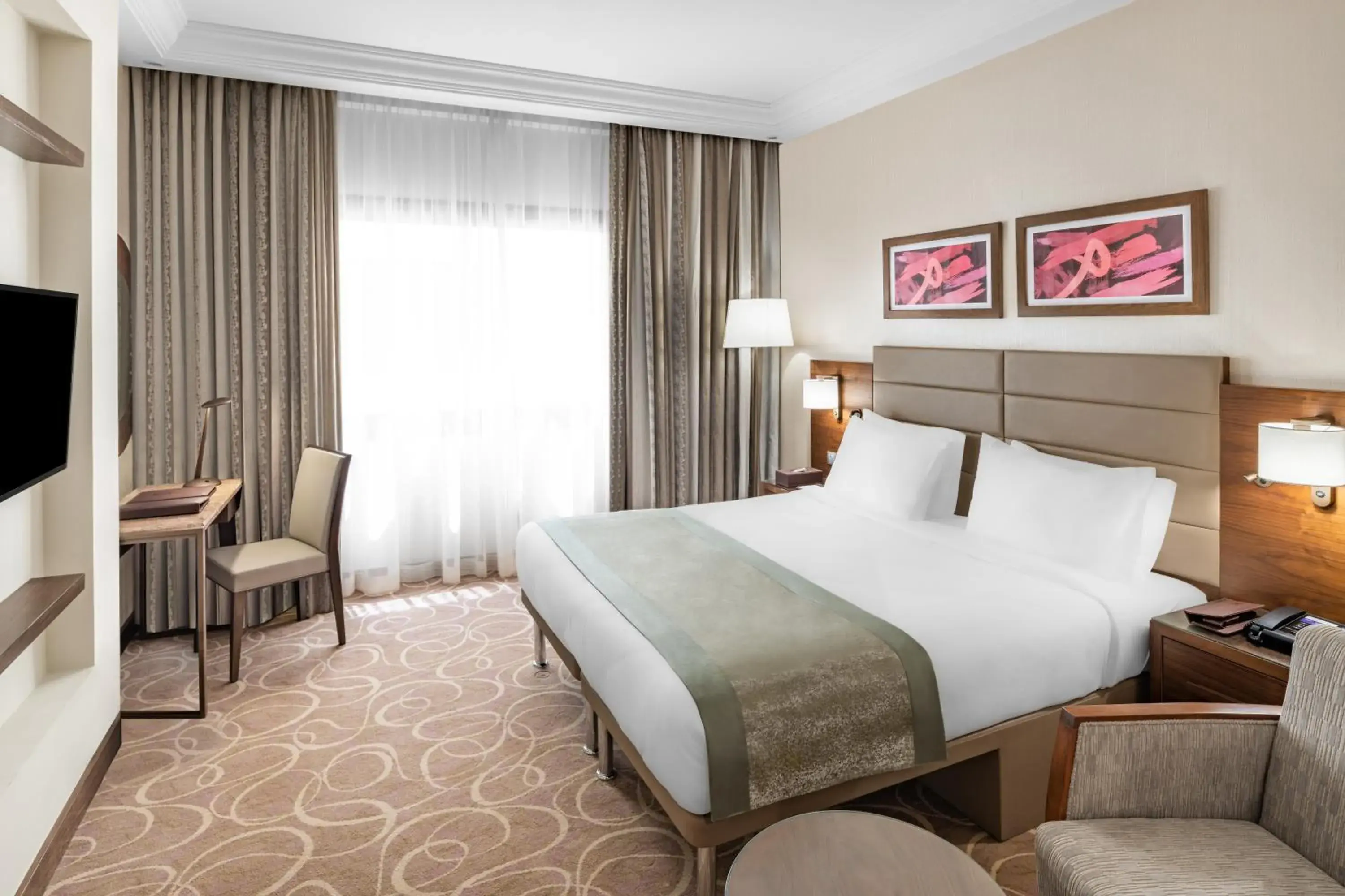 Superior Room King bed in Millennium Makkah Al Naseem Superior Room King bed in Millennium Makkah Al Naseem