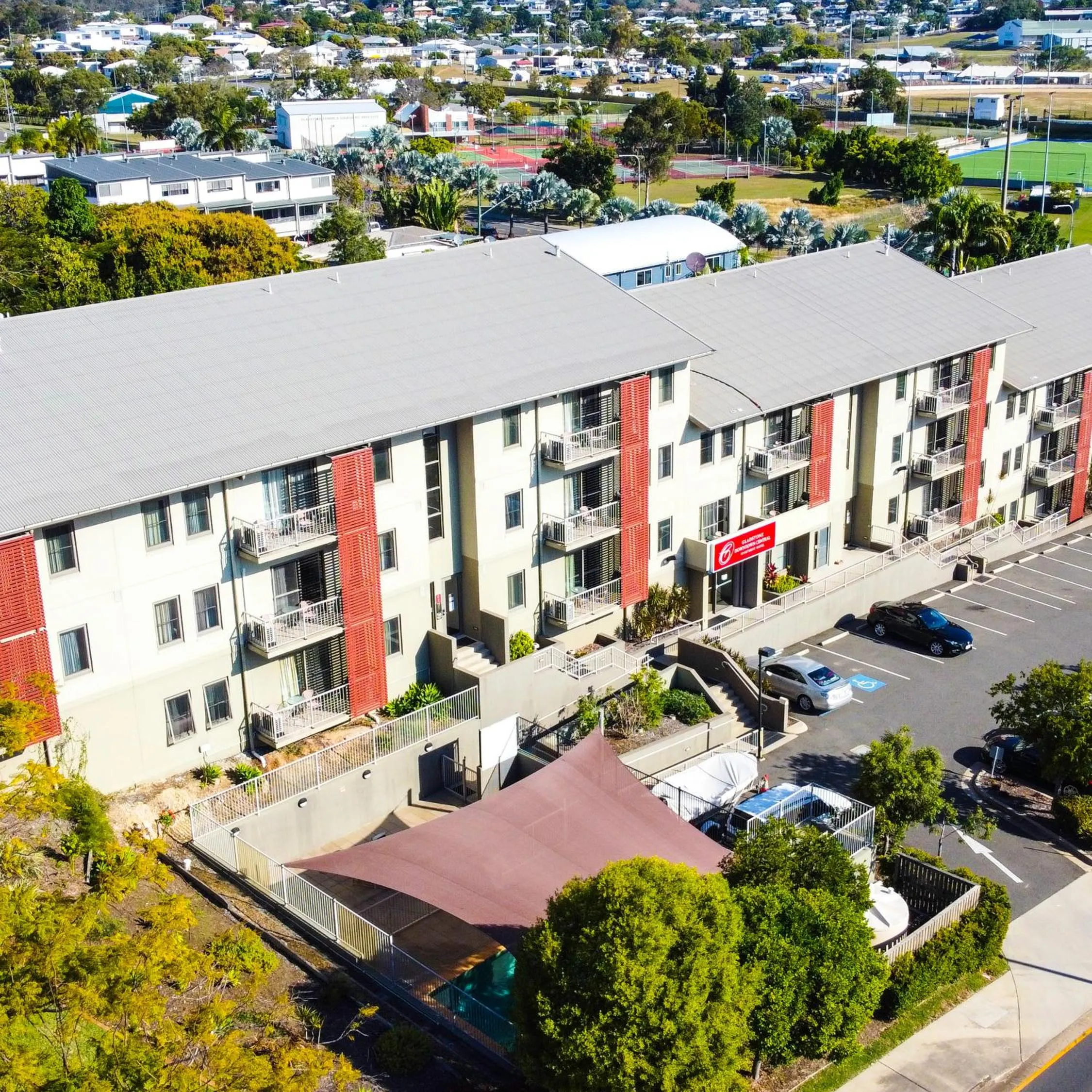 Property building in Gladstone Downtown Central Apartment Hotel Official