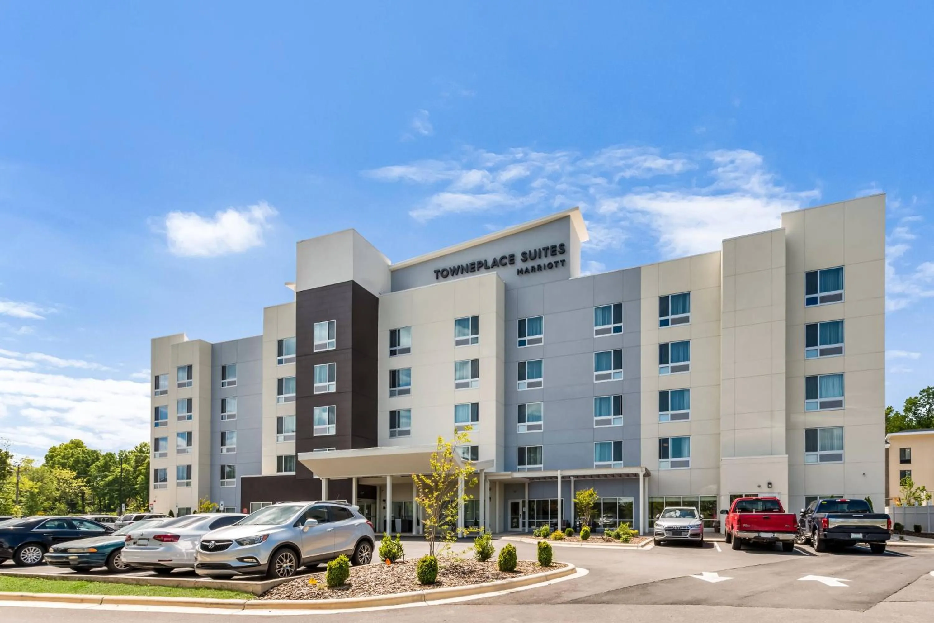 Property building in TownePlace Suites by Marriott Greensboro Coliseum Area