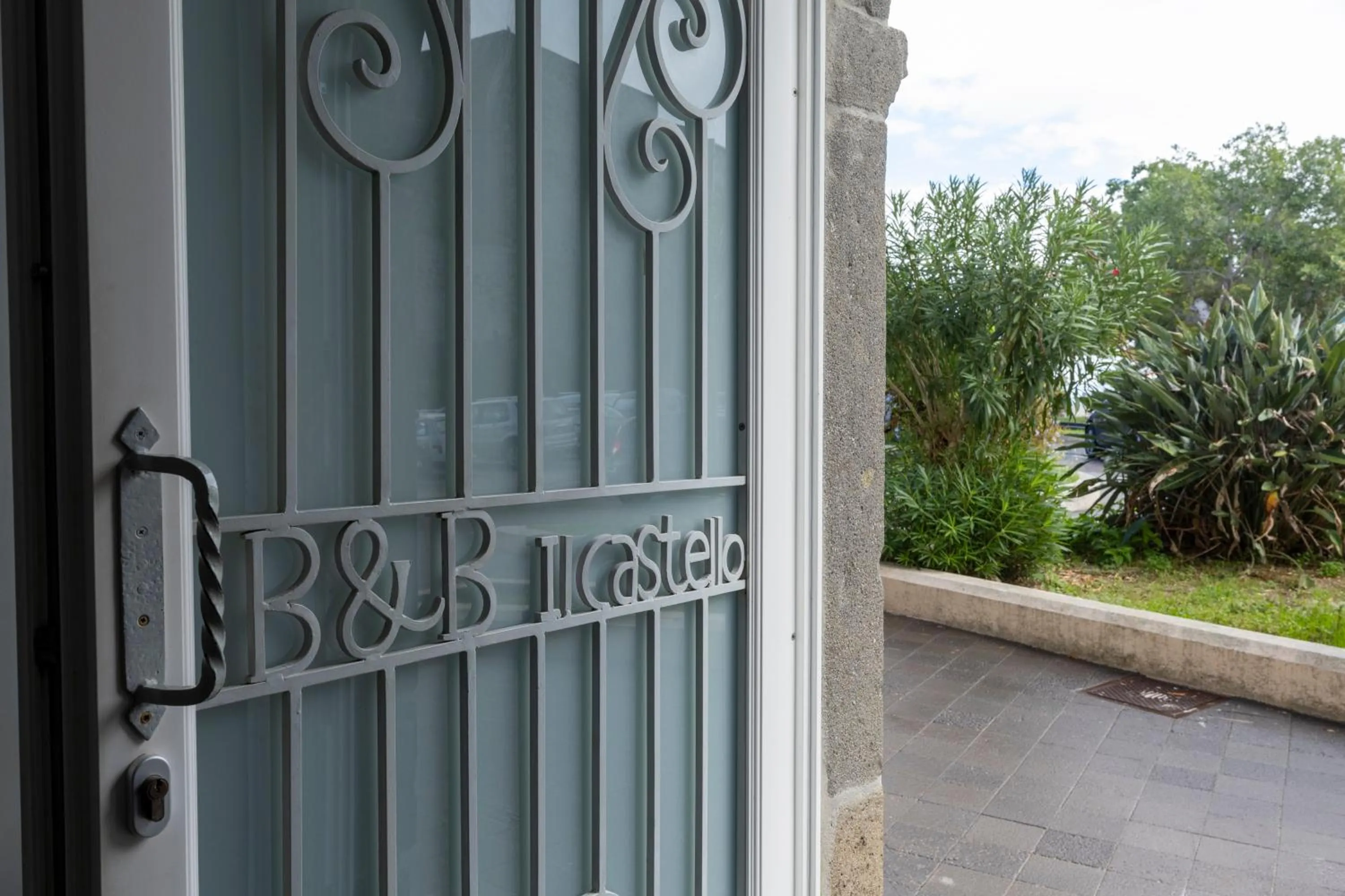 Facade/entrance in B&B Il Castello