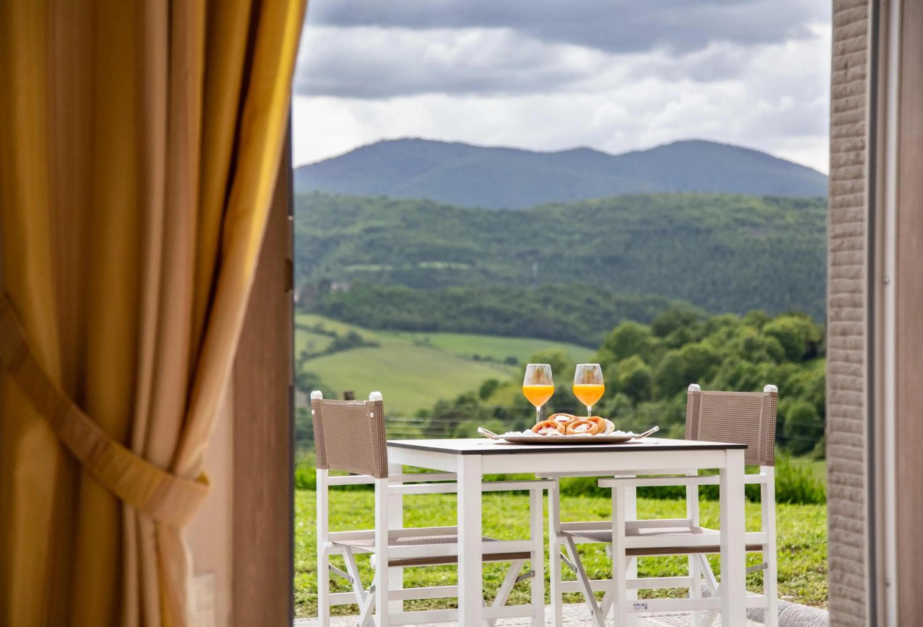 Mountain view in Agri Resort & SPA Le Colline del Paradiso