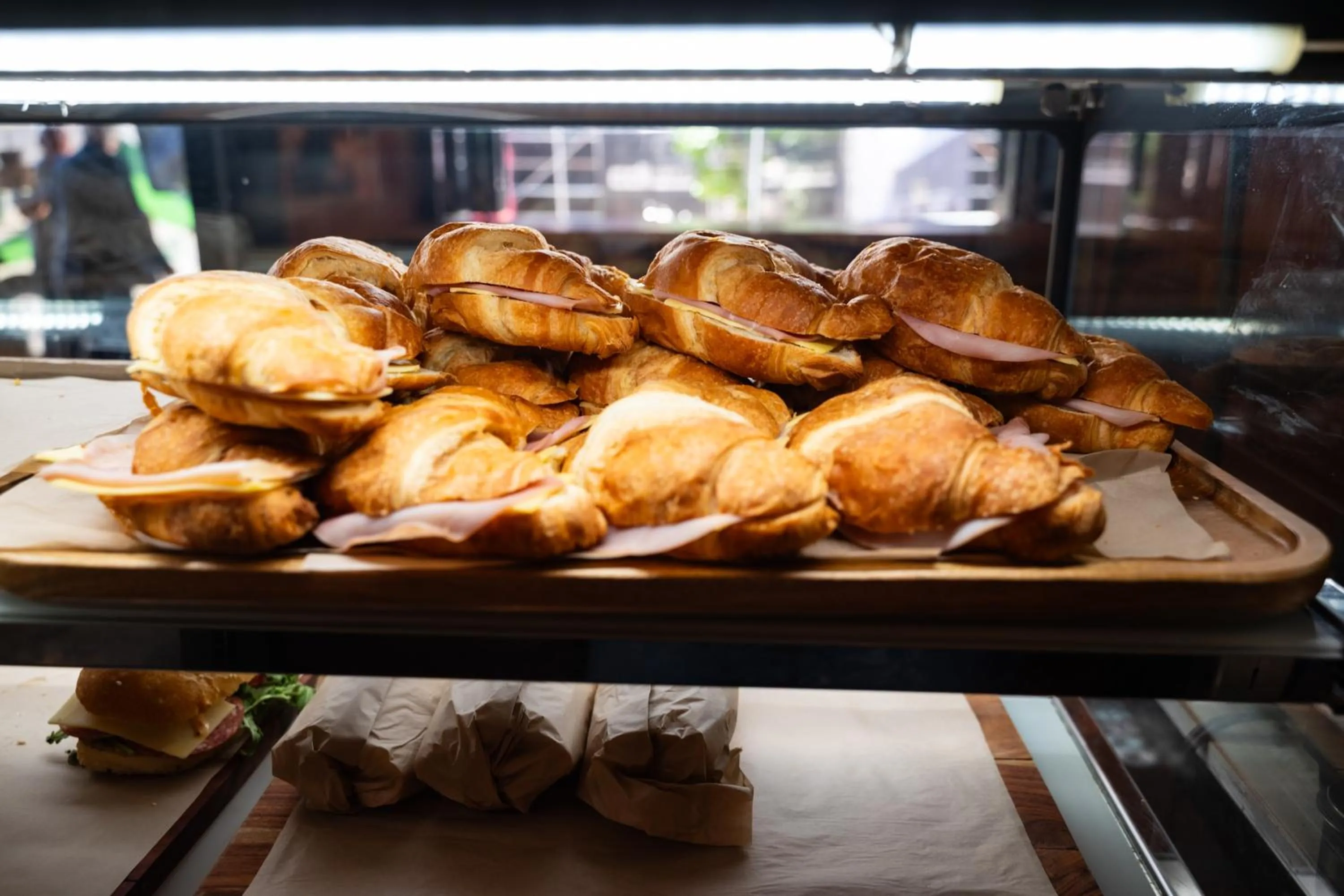 Restaurant/places to eat in European Hotel