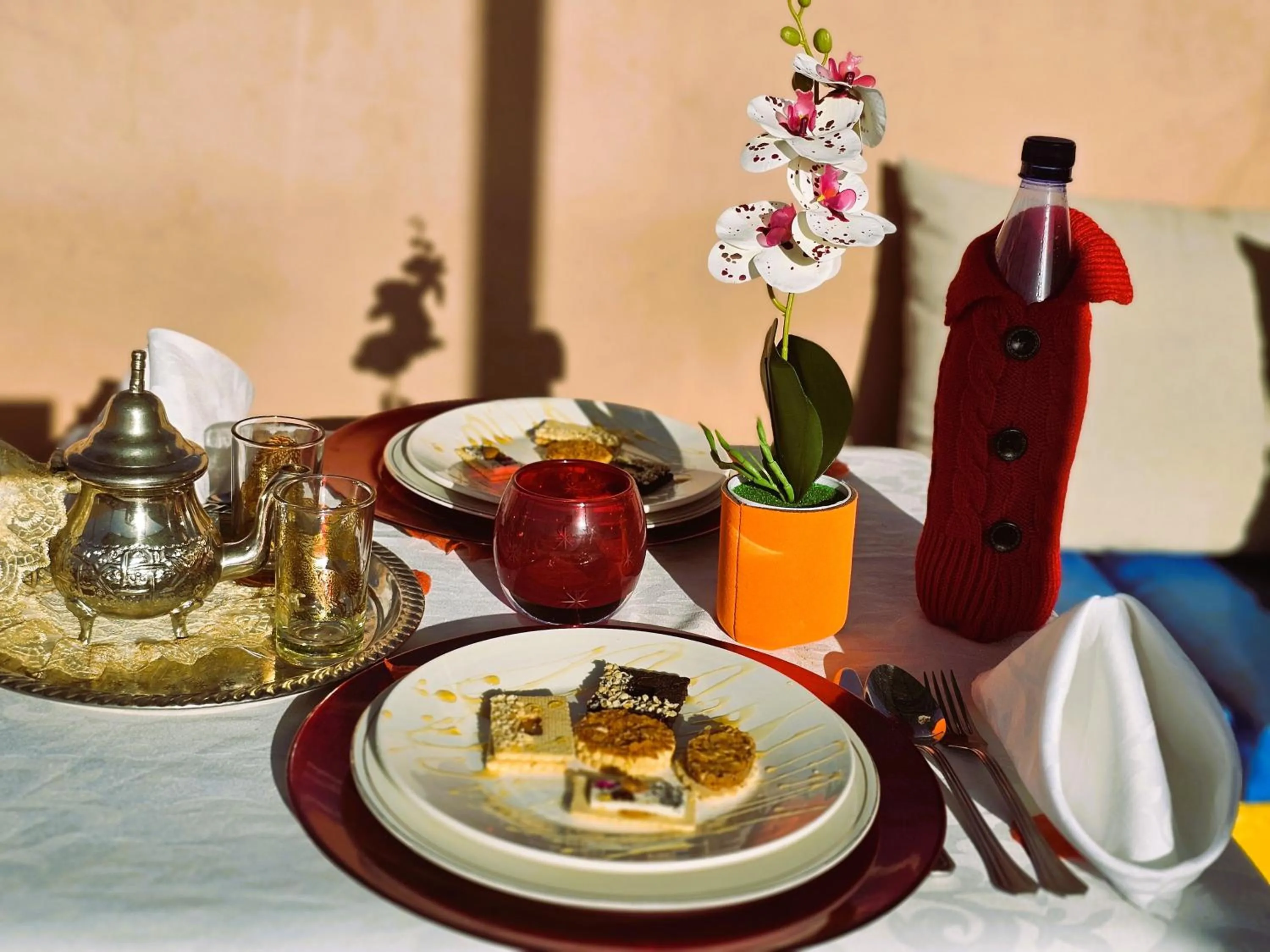 Restaurant/places to eat in Maison KA