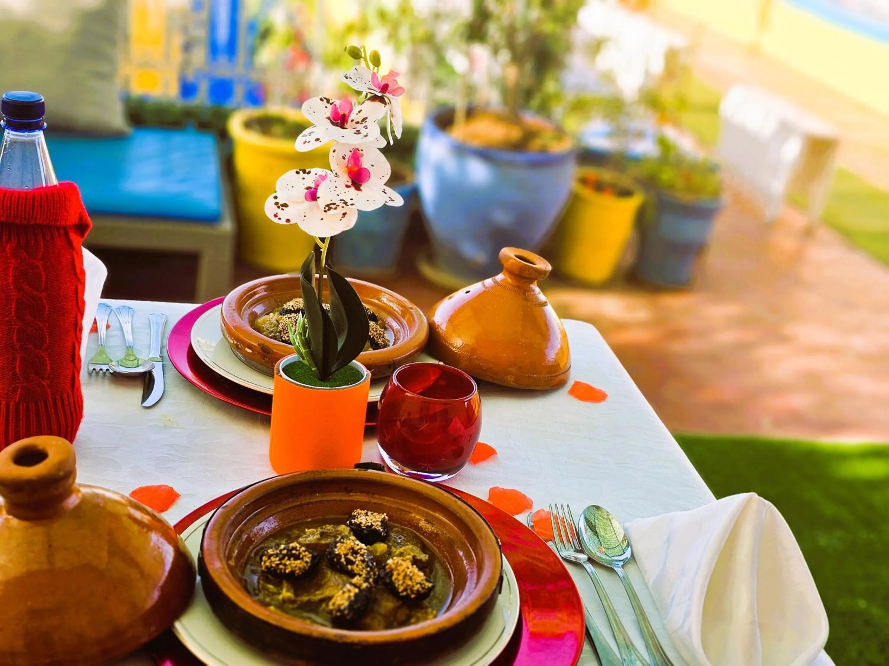 Restaurant/places to eat in Maison KA