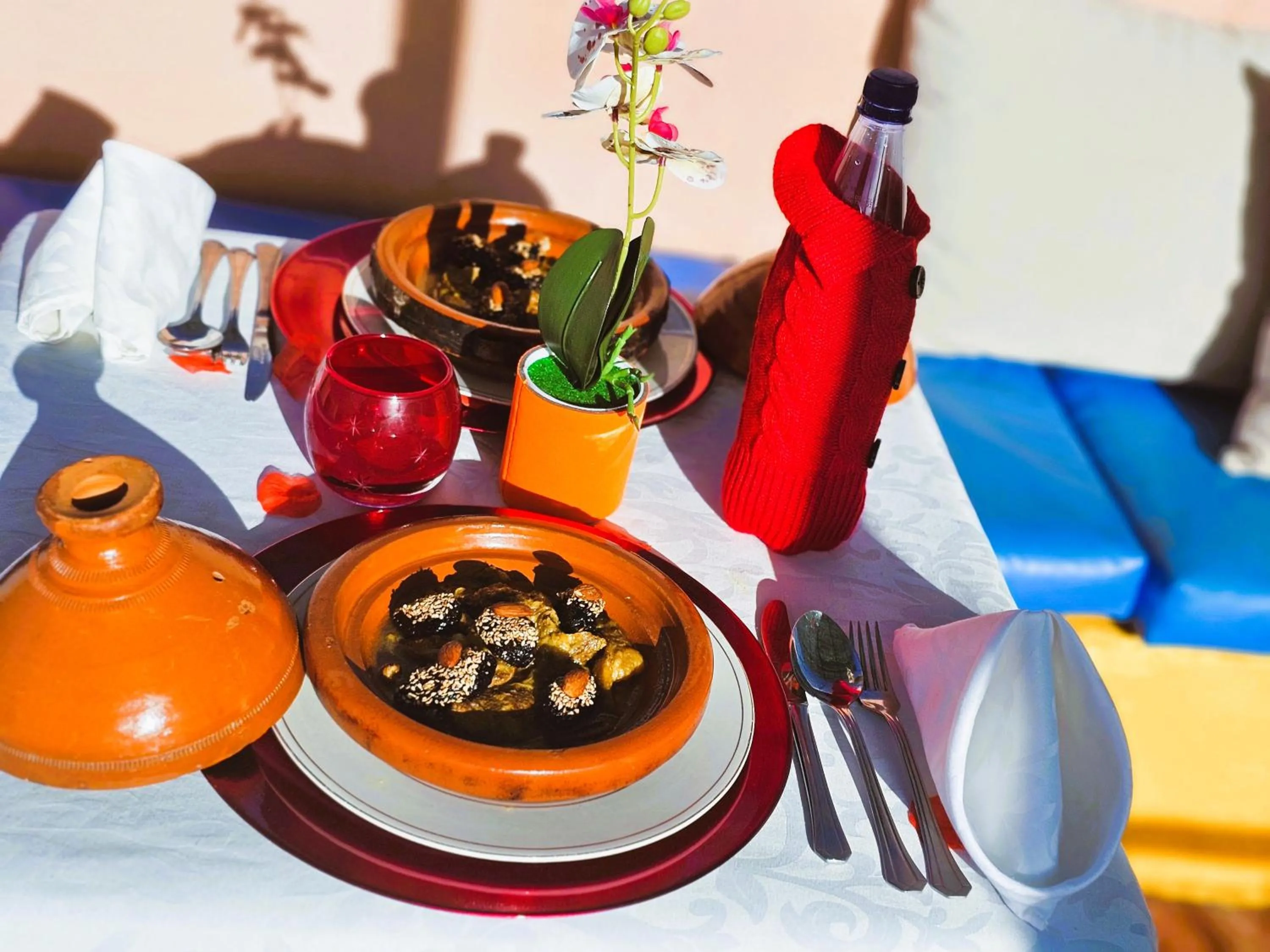 Restaurant/places to eat in Maison KA