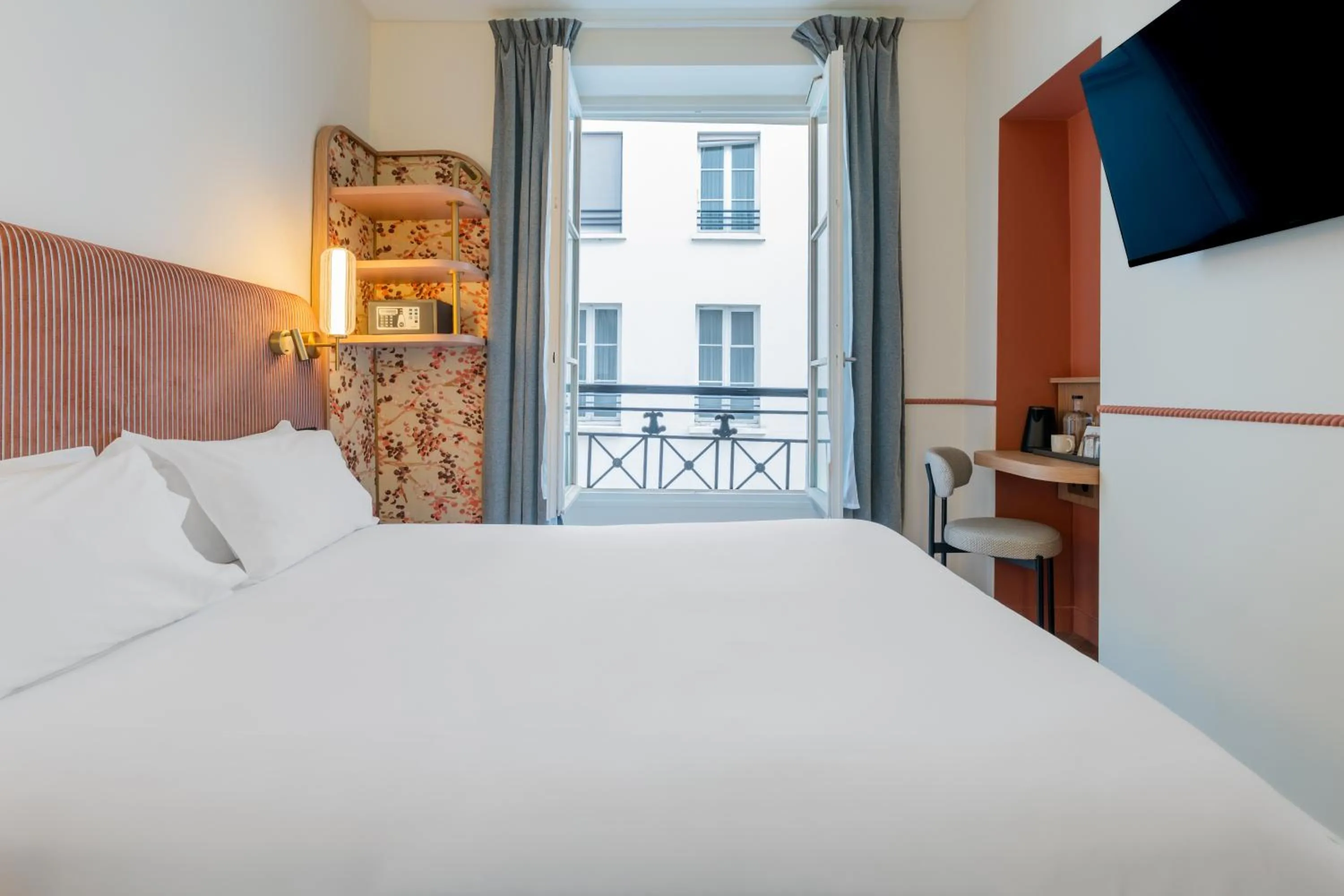 Bedroom, Bed in Hotel d'Espagne