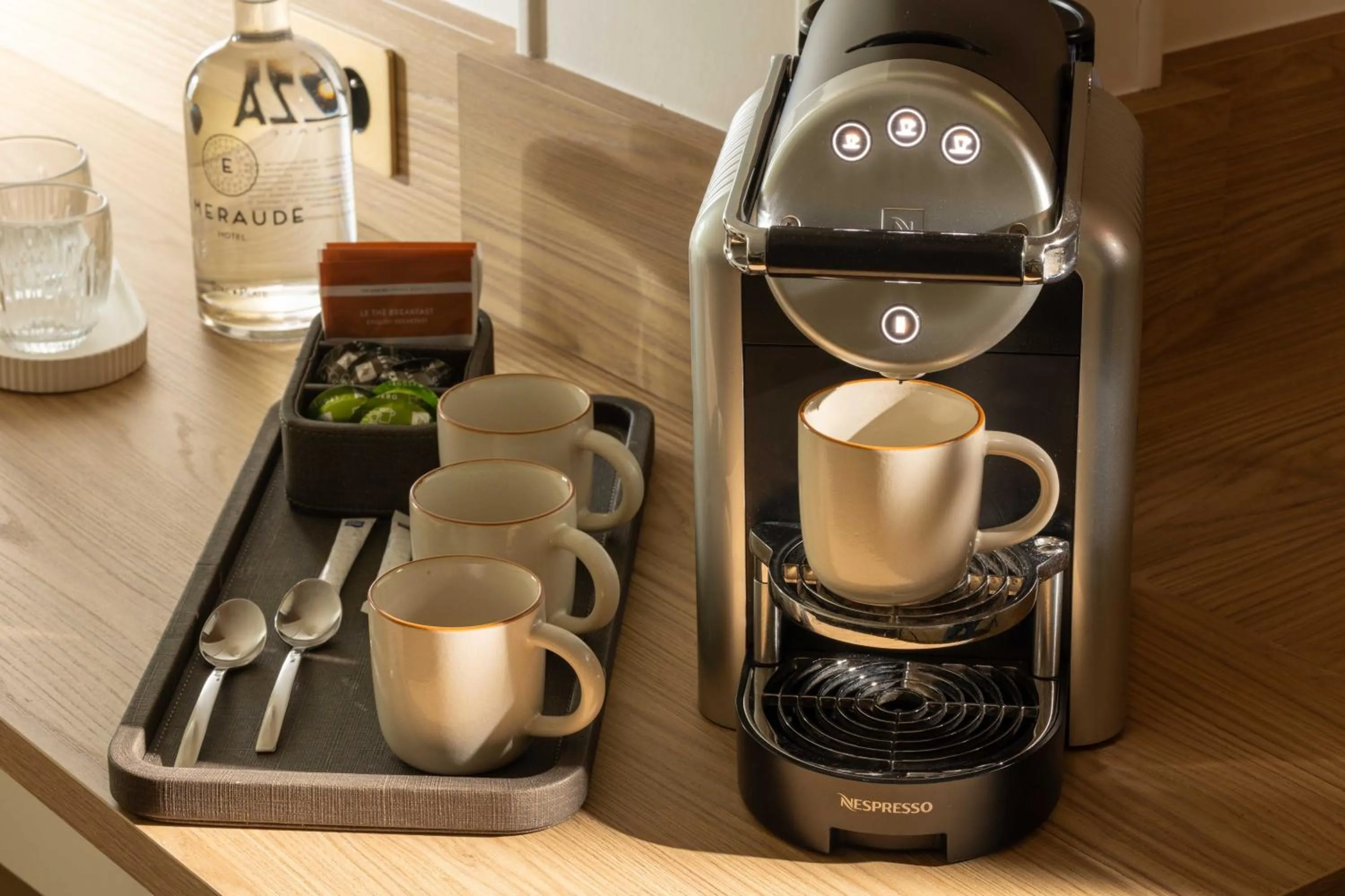 Coffee/tea facilities in Hotel d'Espagne
