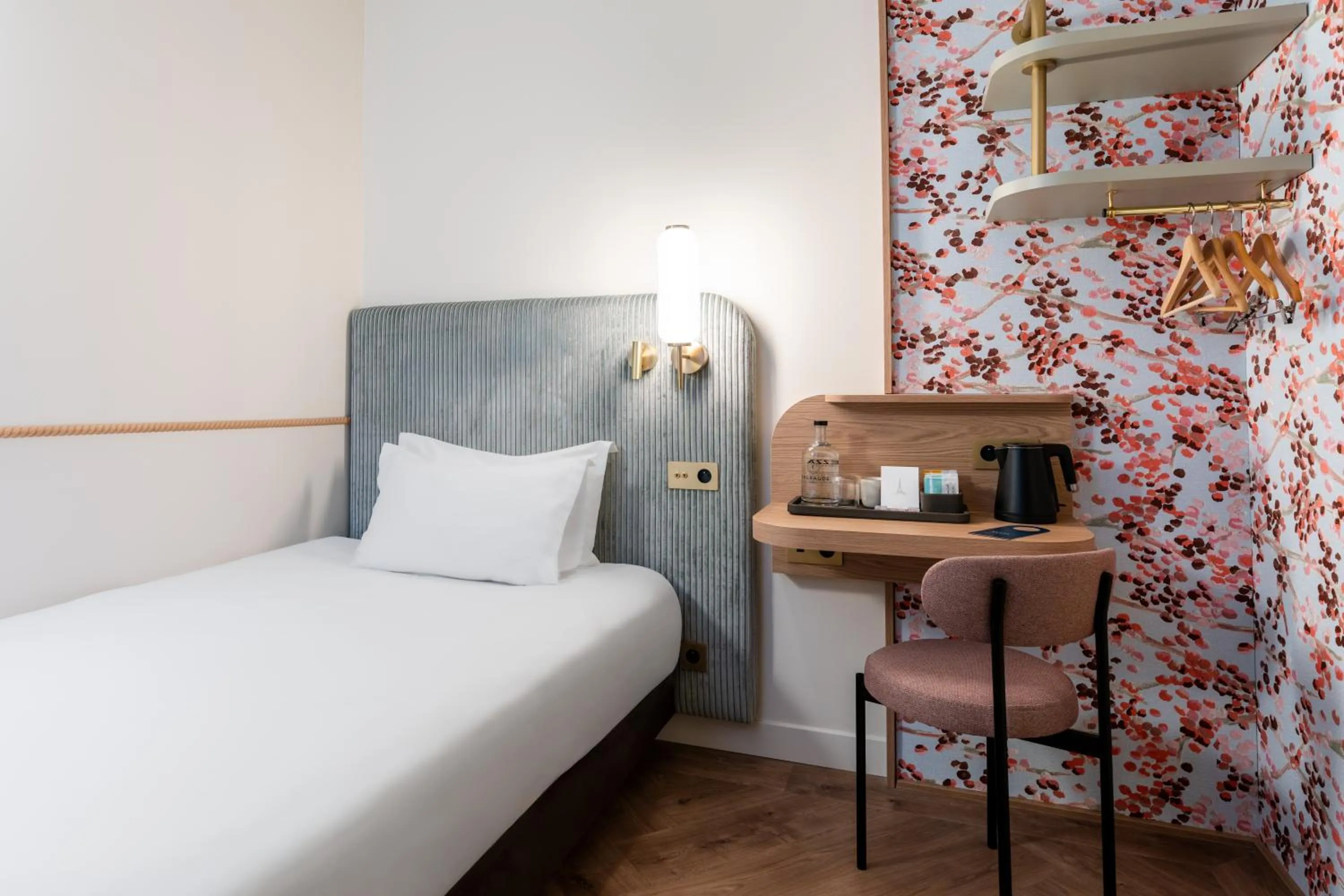 Bed in Hotel d'Espagne