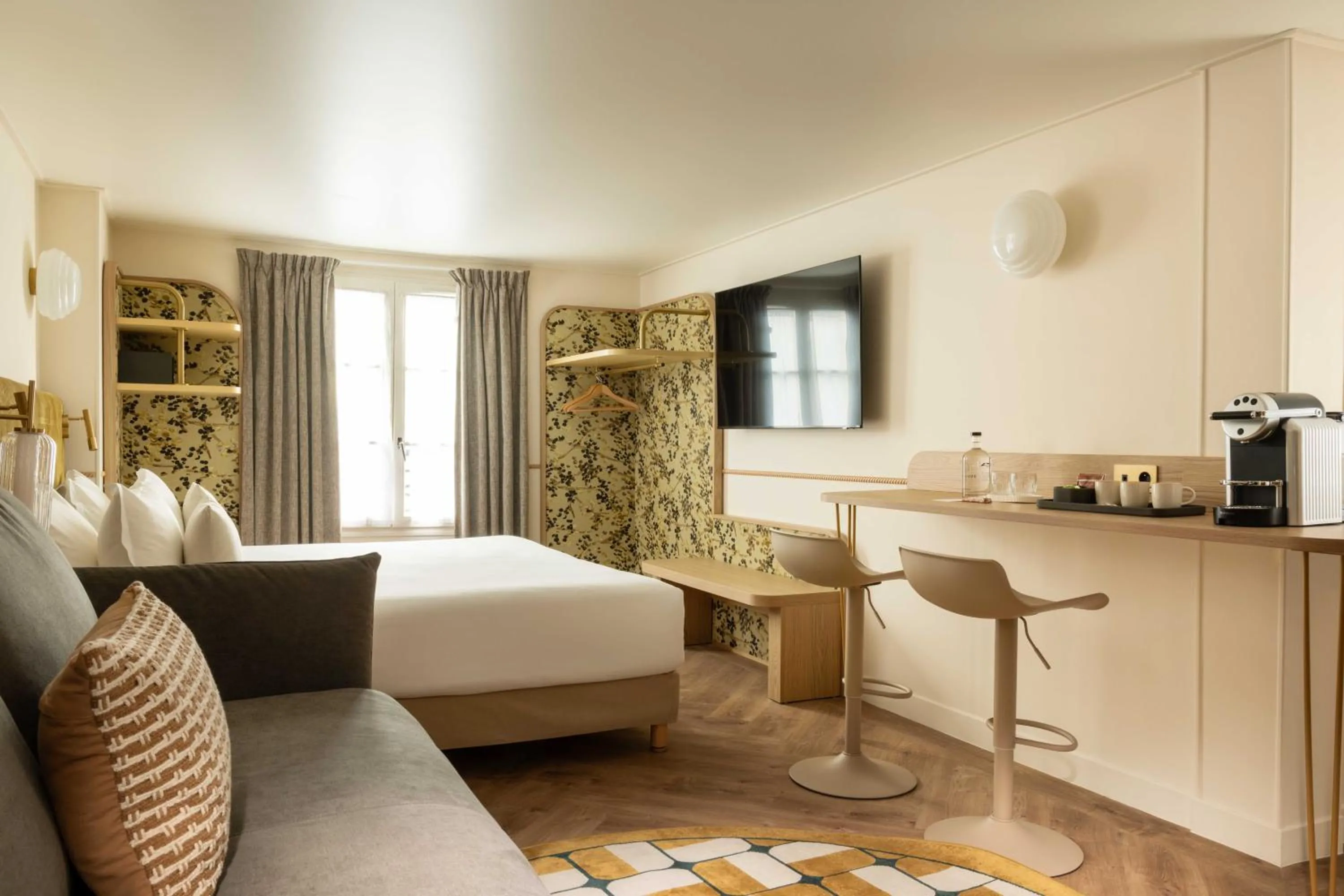 Bed in Hotel d'Espagne