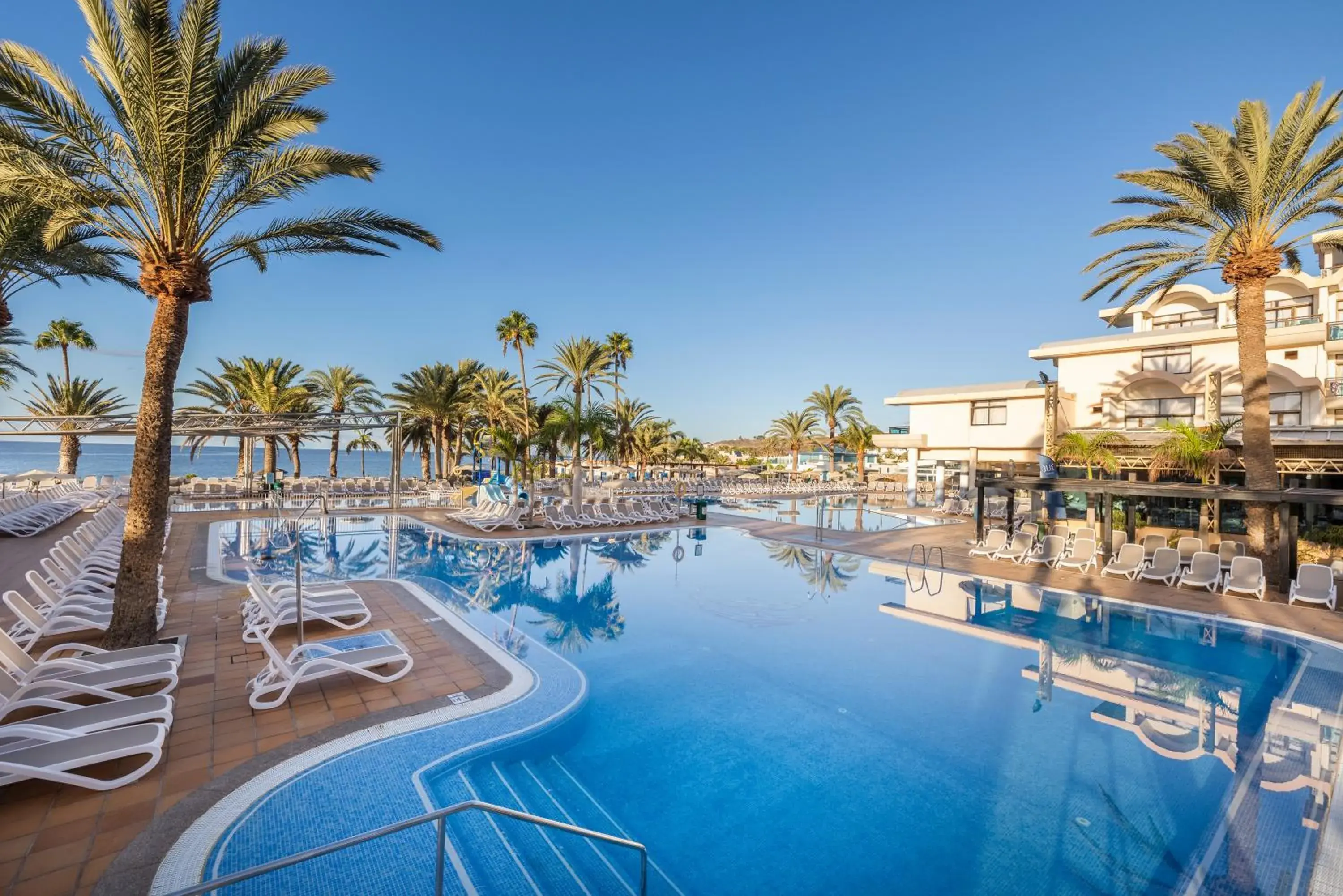 Swimming pool in Grupotel Orquidea Swimming pool in Grupotel Orquidea