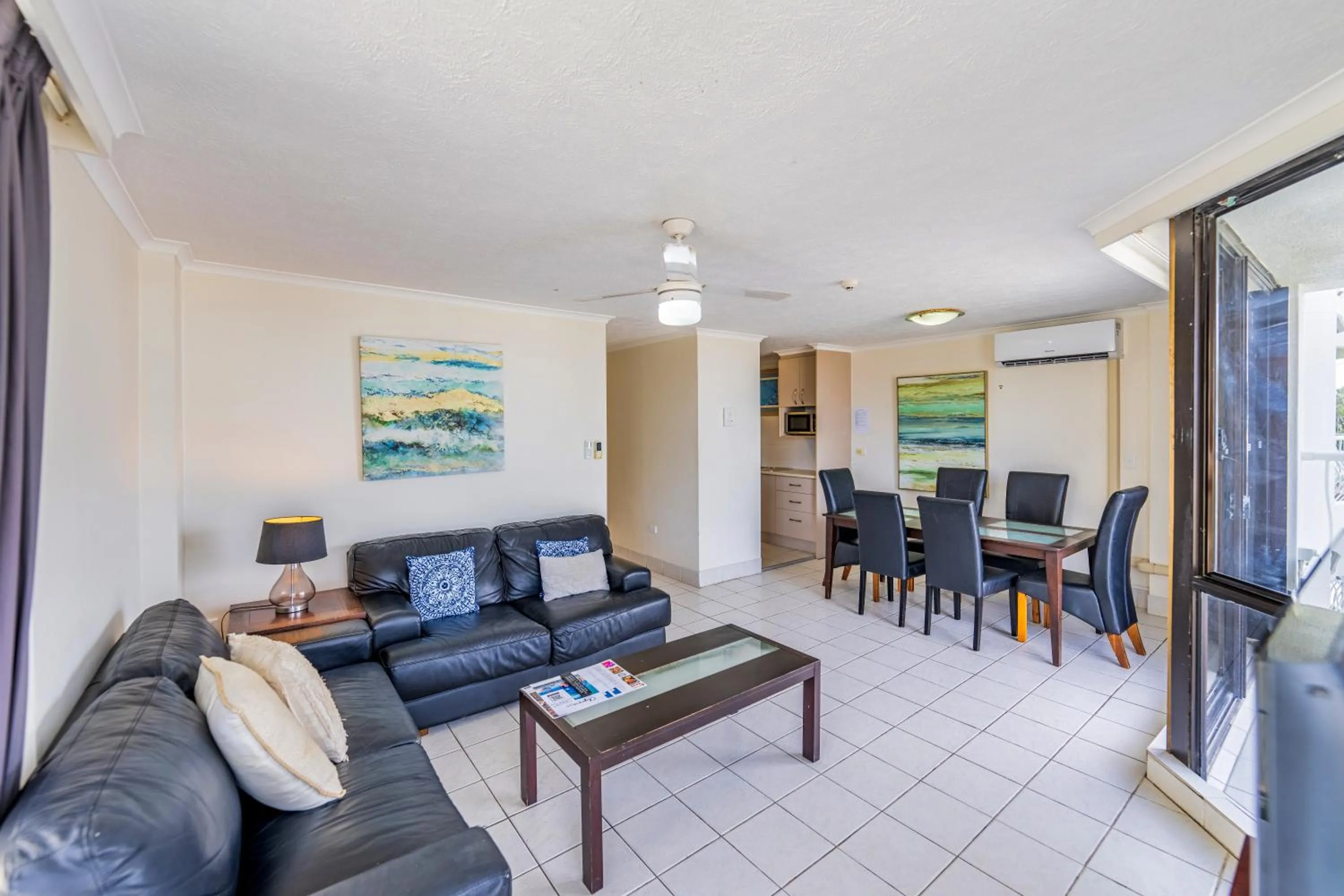 Living room in Olympus Beachfront Apartments