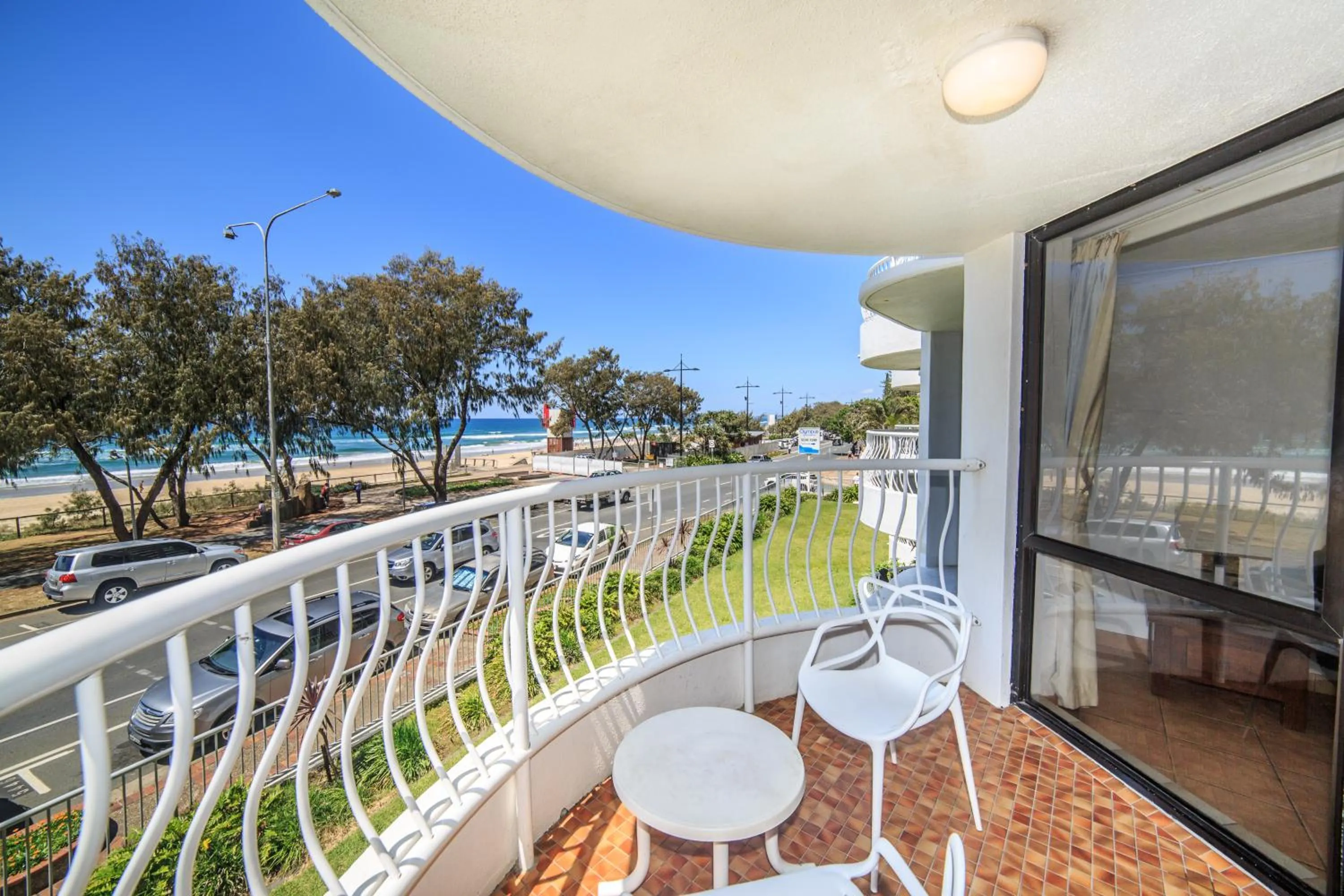 Balcony/Terrace in Olympus Beachfront Apartments