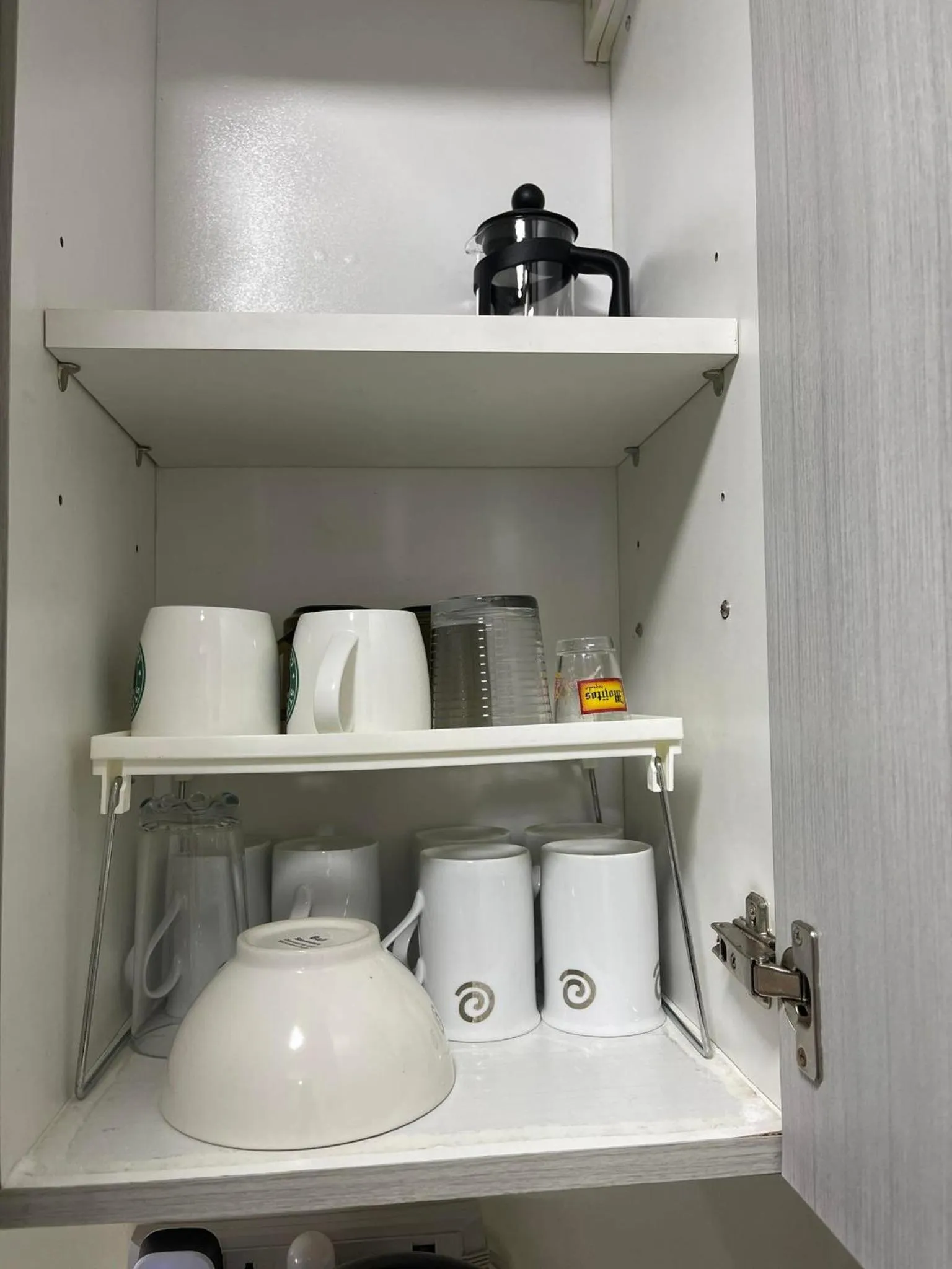 Kitchen or kitchenette in Green Residences Stays by PBYY