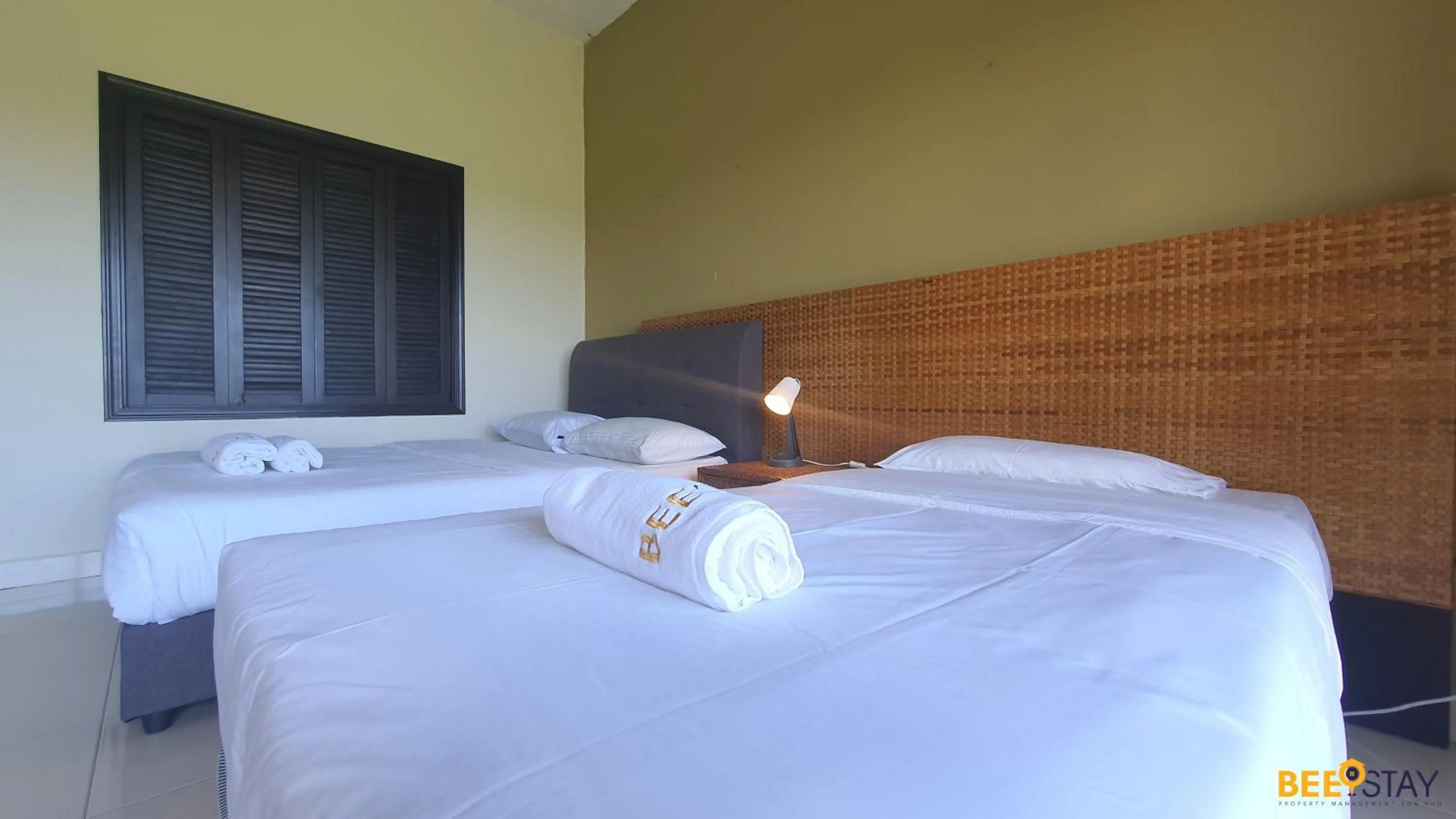 Bedroom, Bed in Gold Coast Morib Studio l Apartment I Penthouse