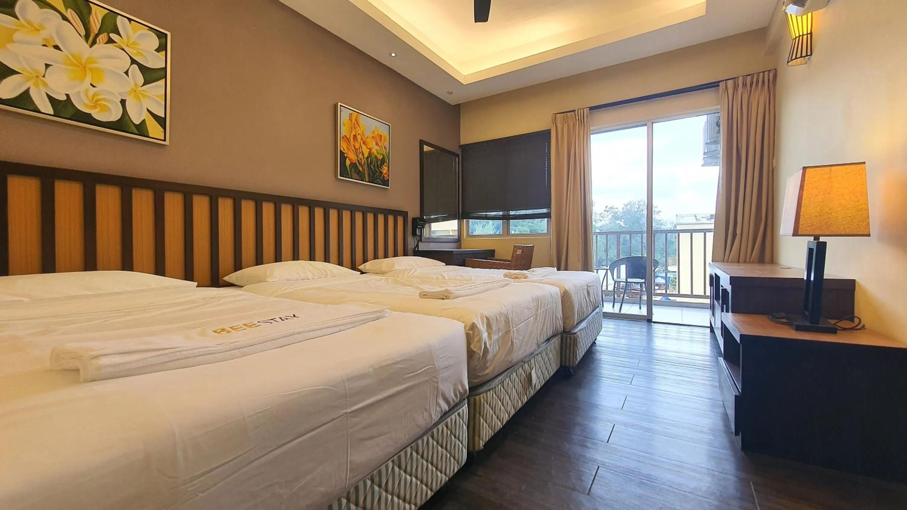 Bed in Gold Coast Morib Studio l Apartment I Penthouse