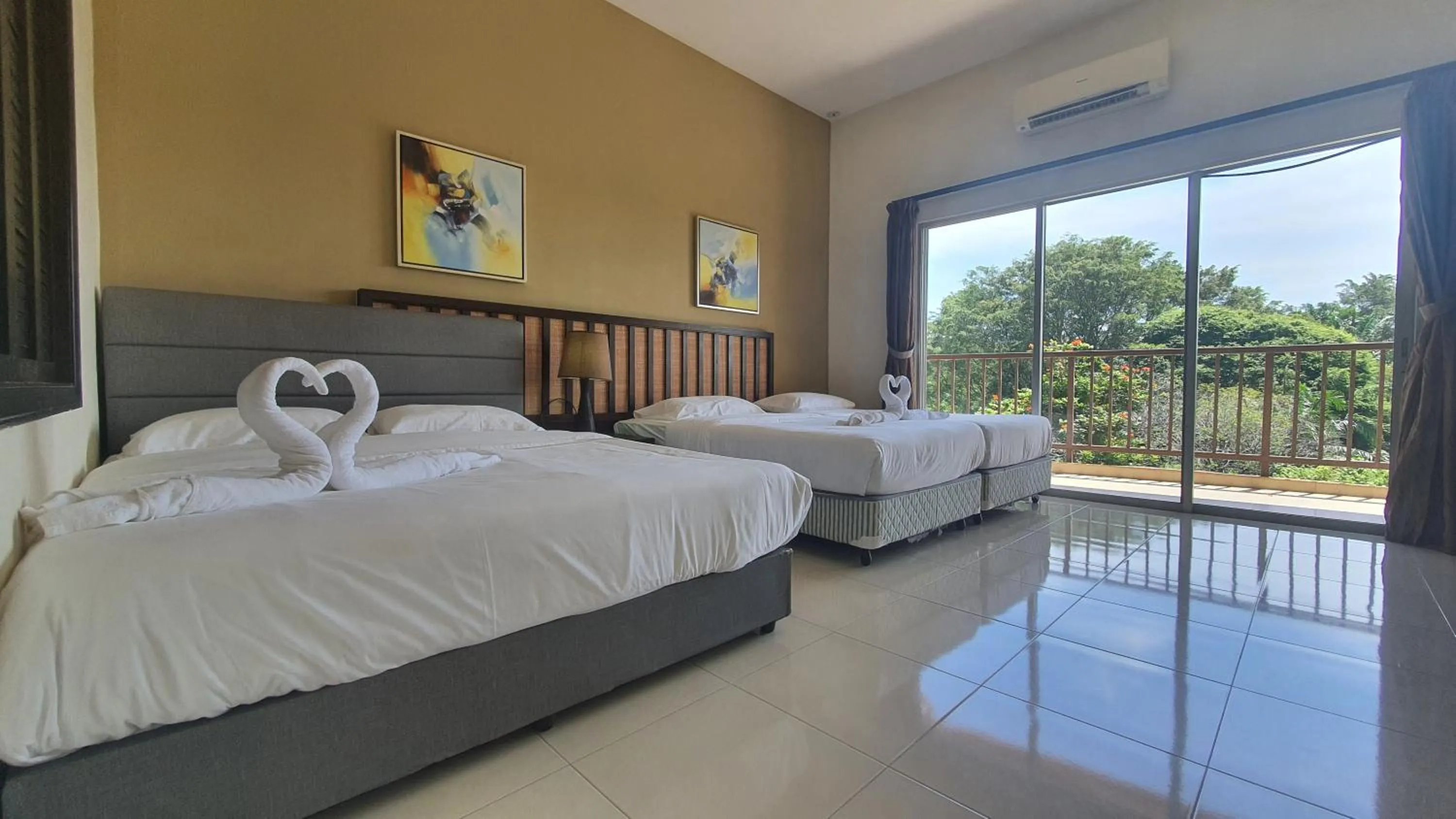 Bed in Gold Coast Morib Studio l Apartment I Penthouse