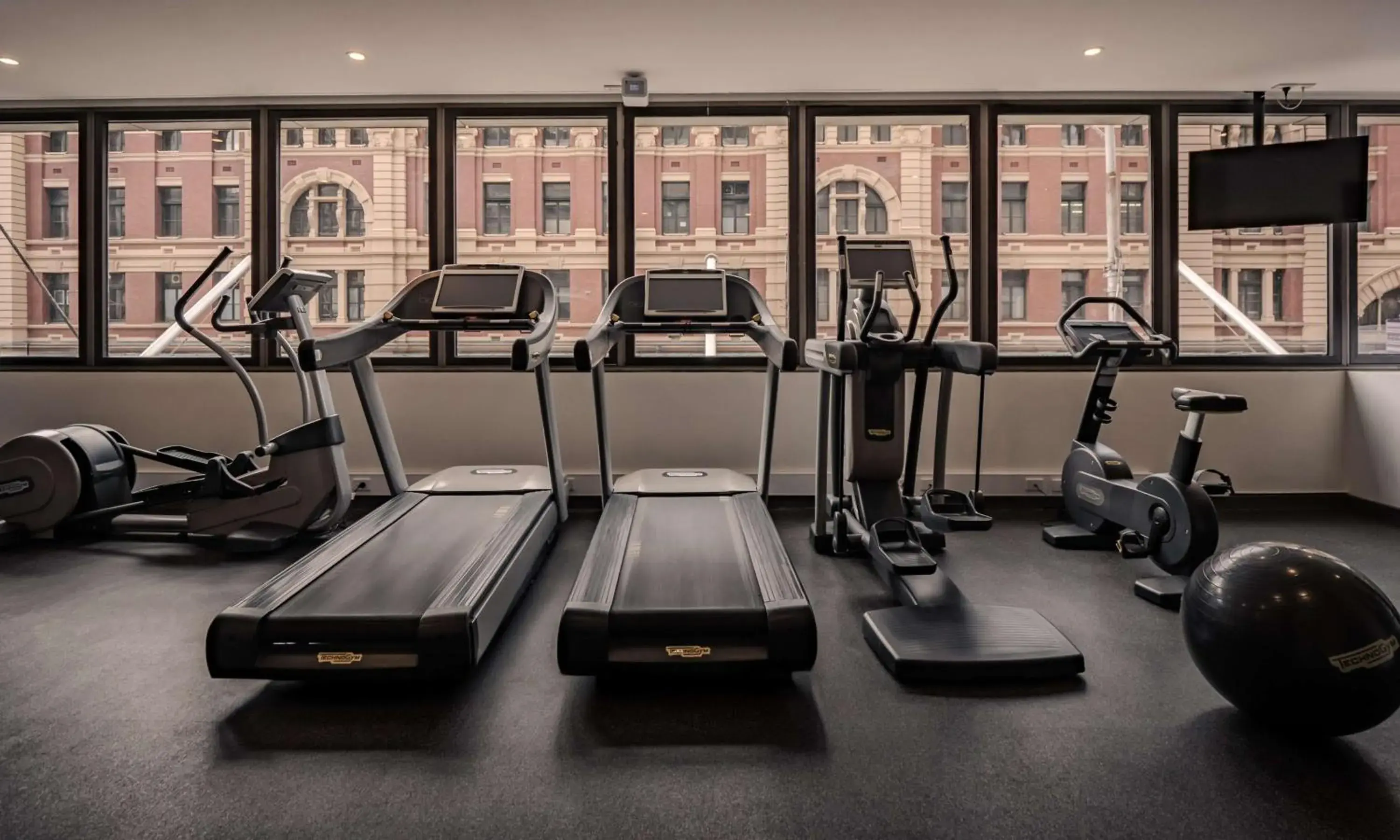 Fitness centre/facilities in DoubleTree by Hilton Melbourne Fitness centre/facilities in DoubleTree by Hilton Melbourne
