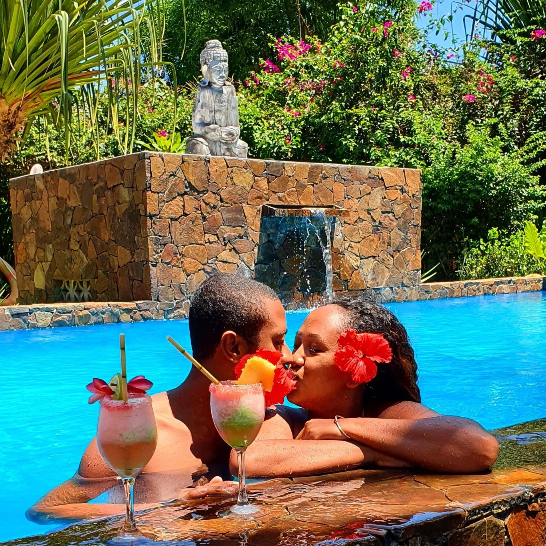 People in Hotel ECOLODGE LE RAVORAHA