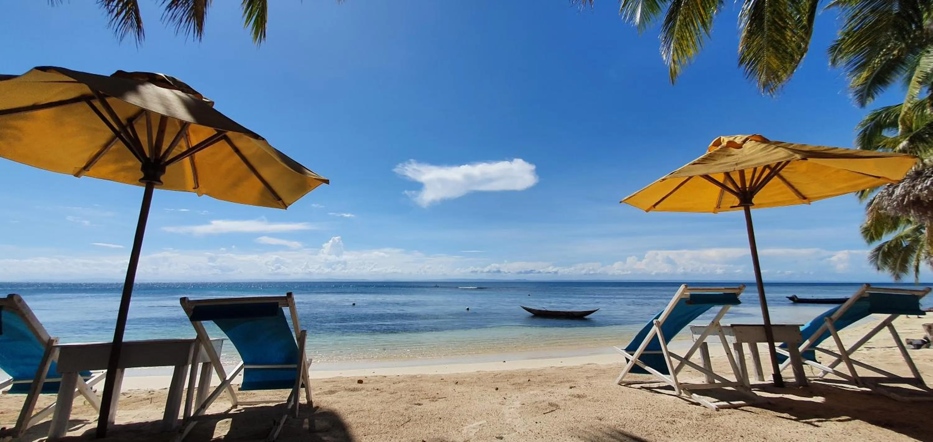 Beach in Hotel ECOLODGE LE RAVORAHA