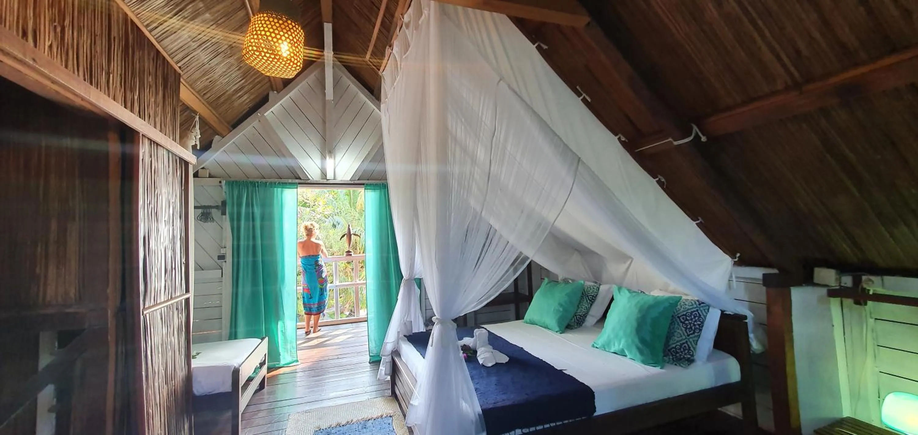 Bedroom in Hotel ECOLODGE LE RAVORAHA