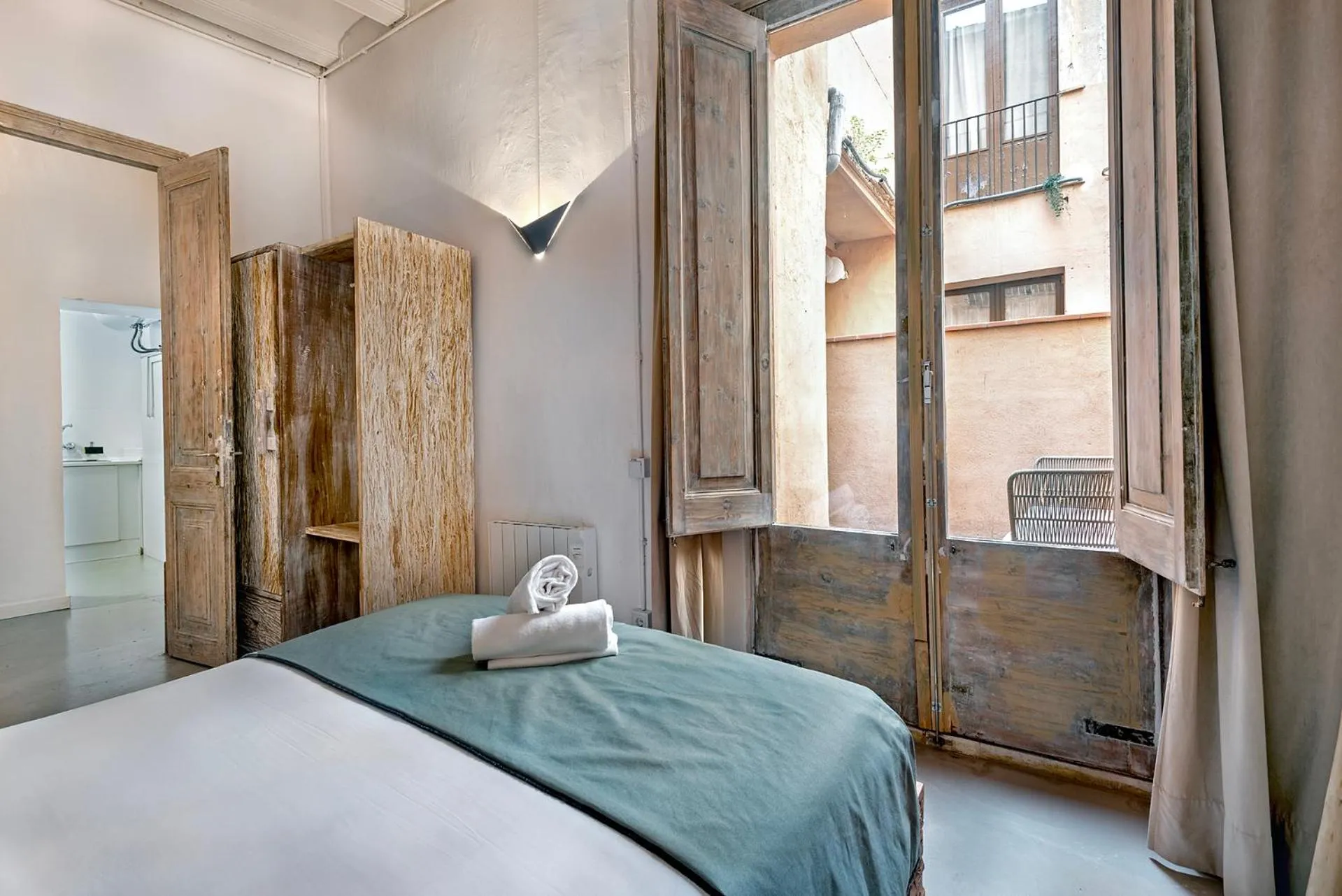 Bedroom, Bed in La Guarida Suites