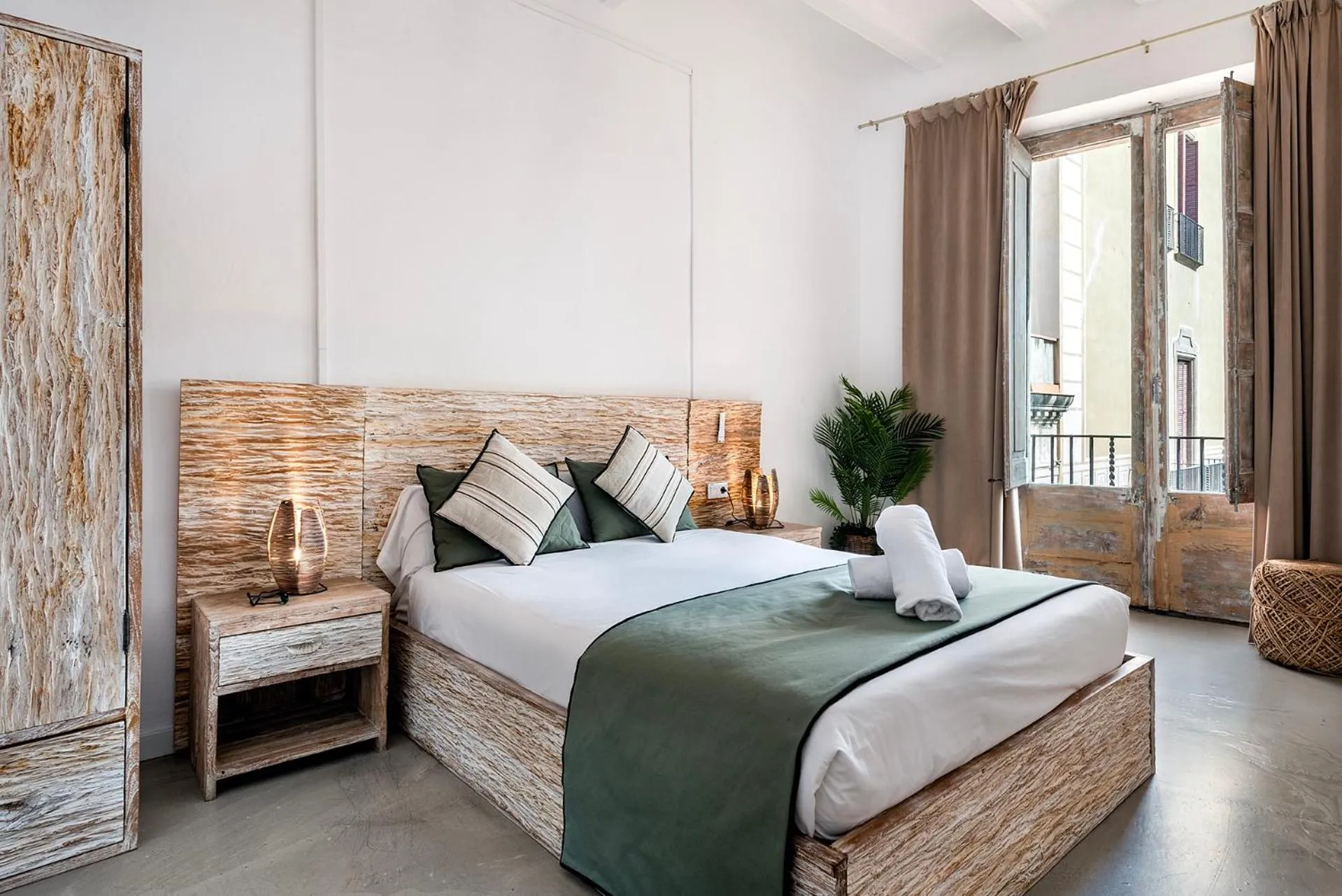 Bedroom, Bed in La Guarida Suites