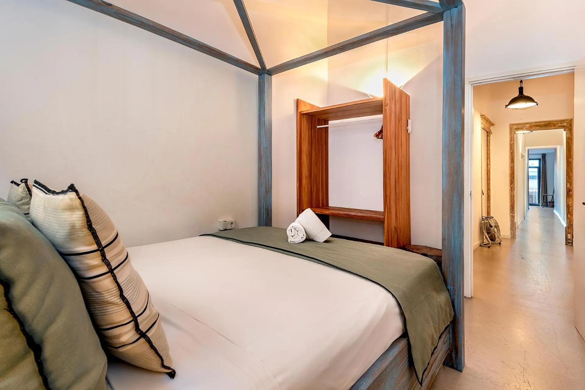 Bedroom, Bed in La Guarida Suites