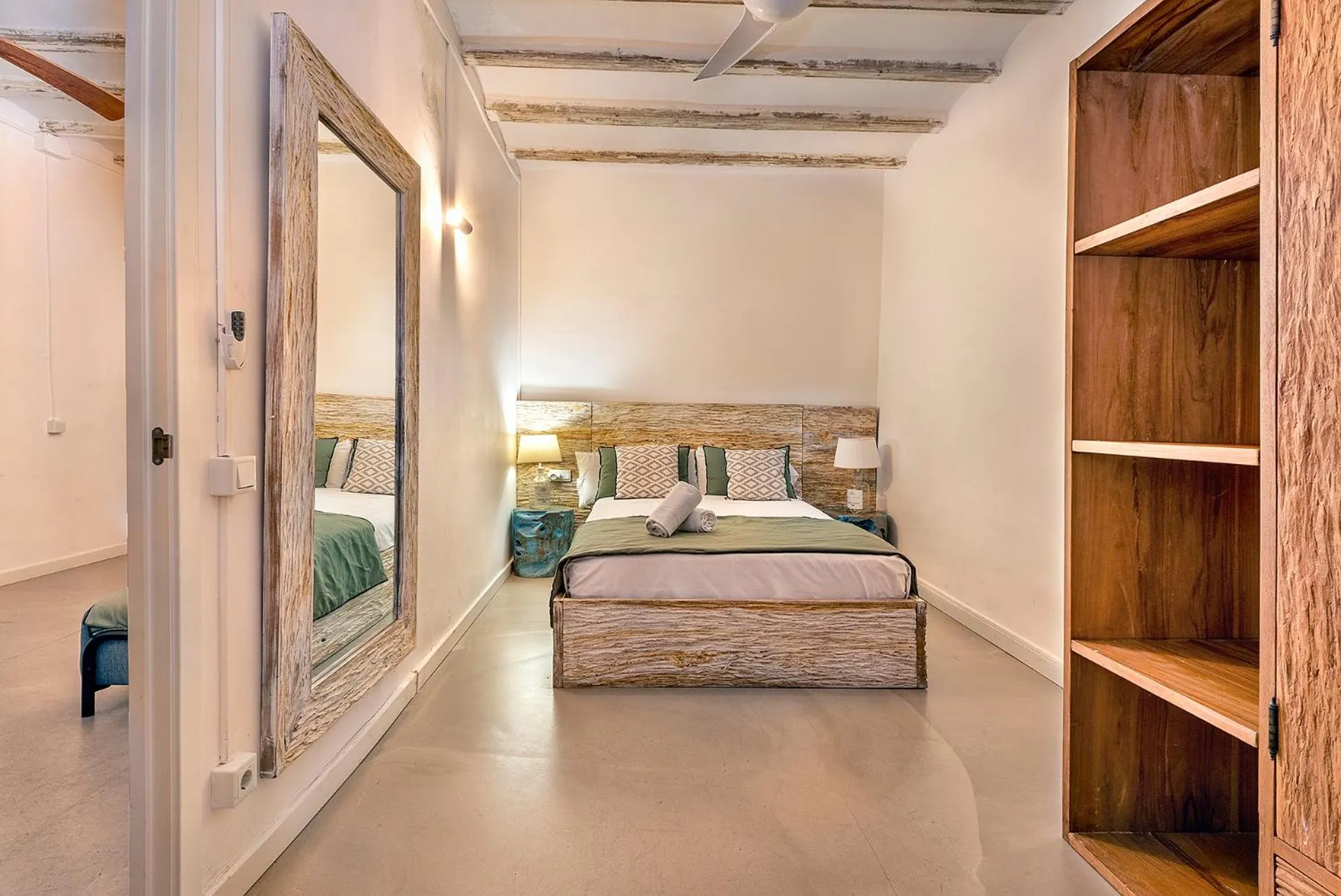 Bedroom, Bed in La Guarida Suites