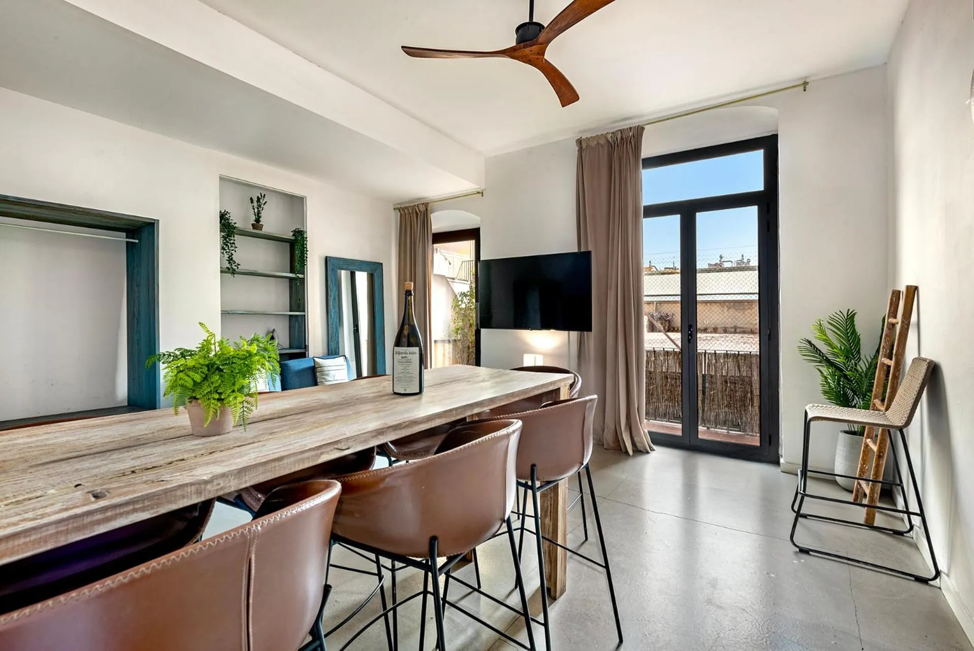 Living room in La Guarida Suites