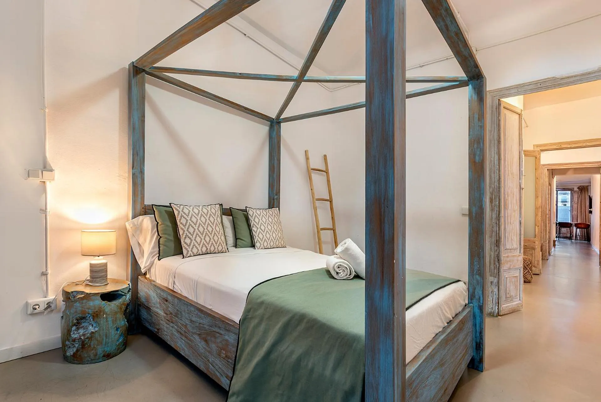 Bedroom, Bed in La Guarida Suites