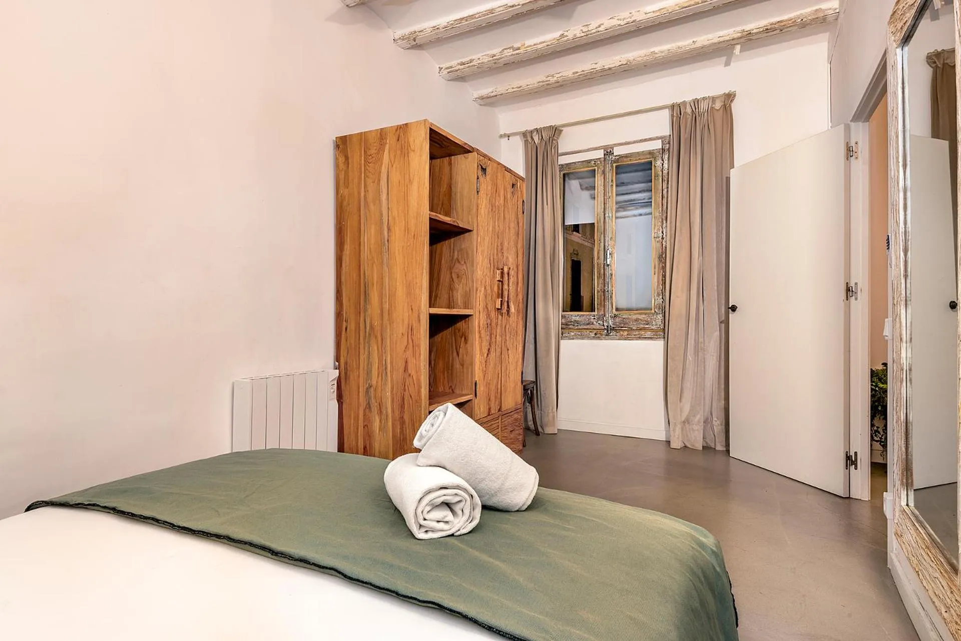 Bedroom, Bed in La Guarida Suites