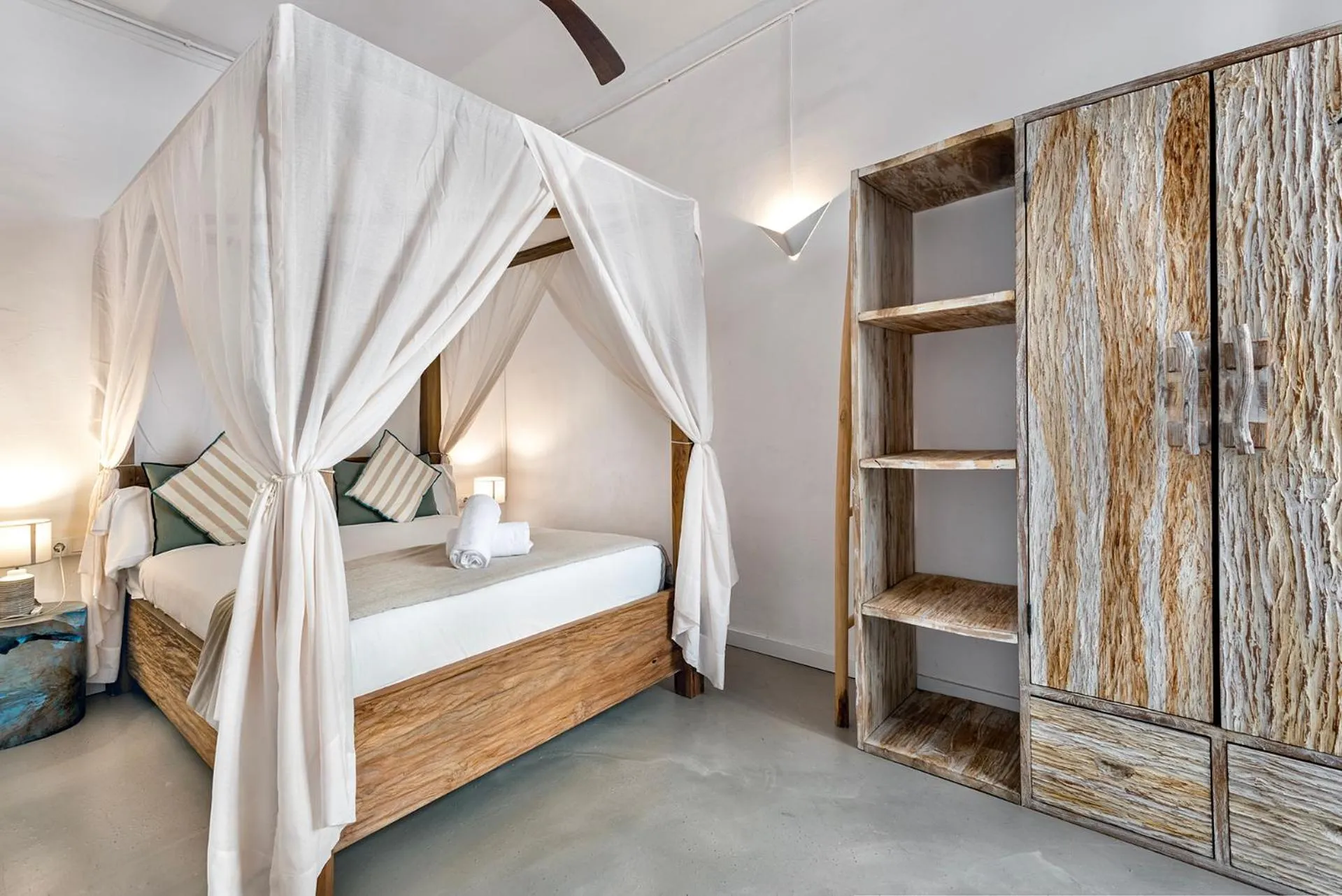 Bed in La Guarida Suites