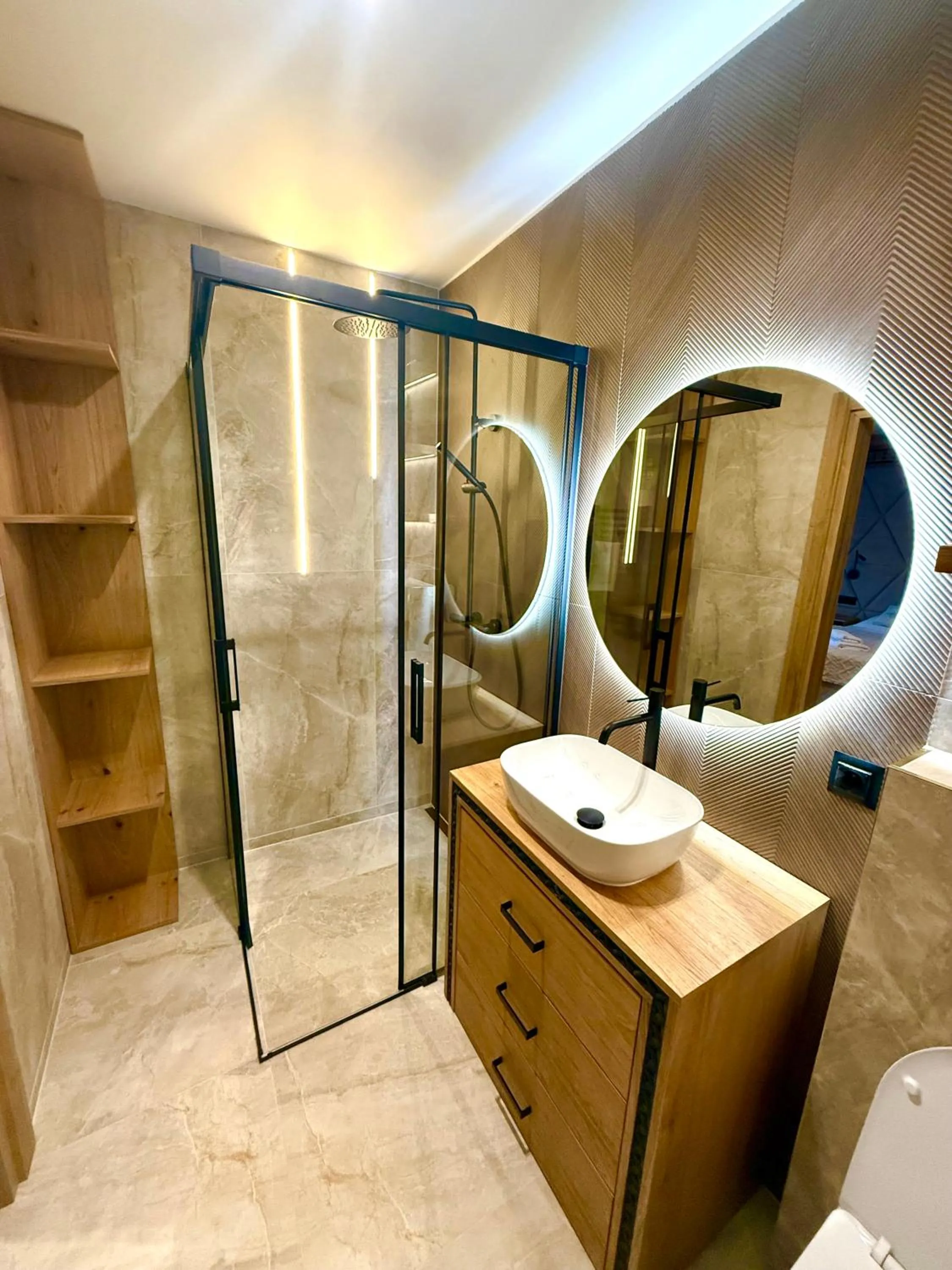 Shower in Willa Regina I Resort & SPA