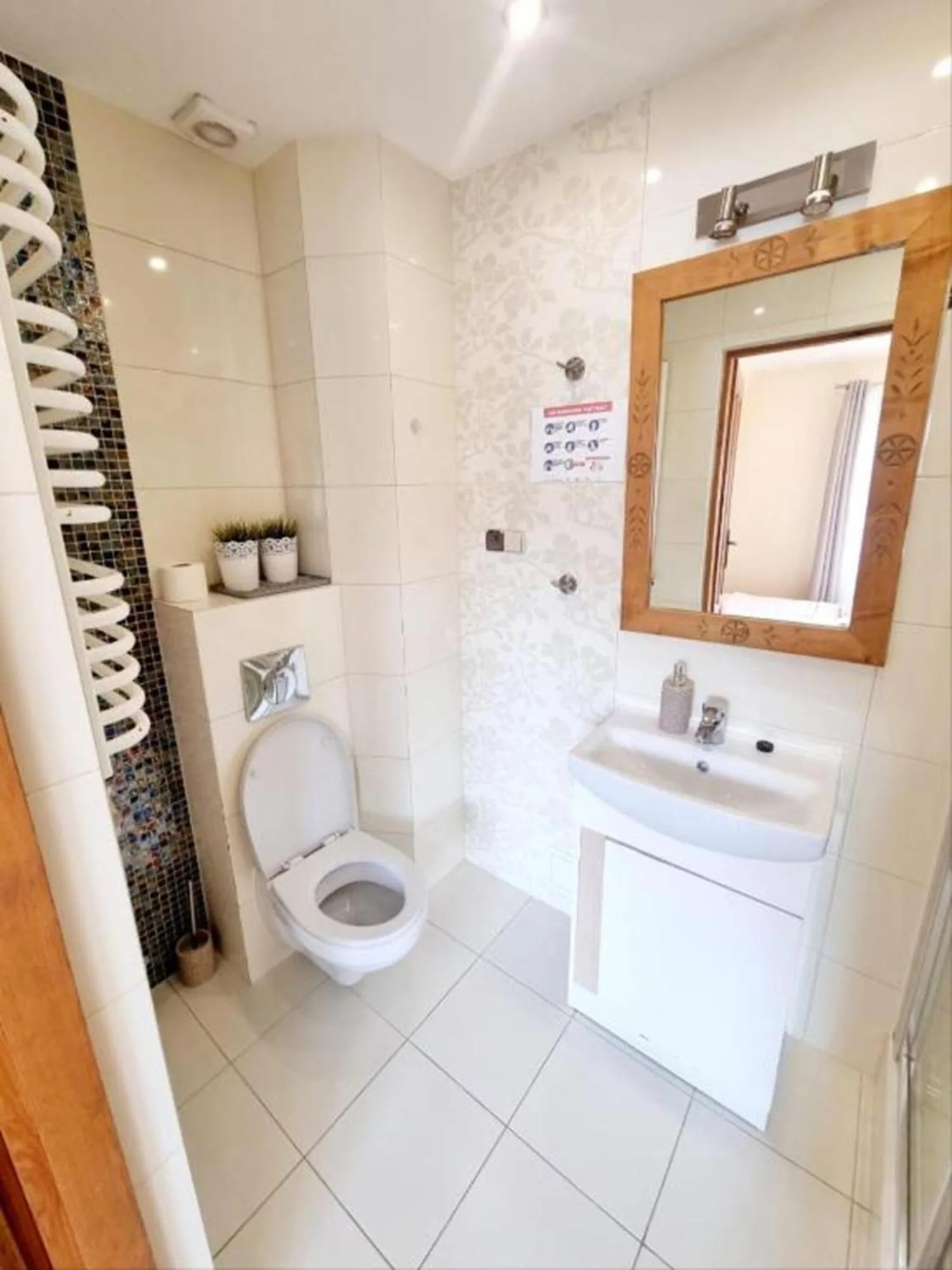 Toilet in Willa Regina I Resort & SPA