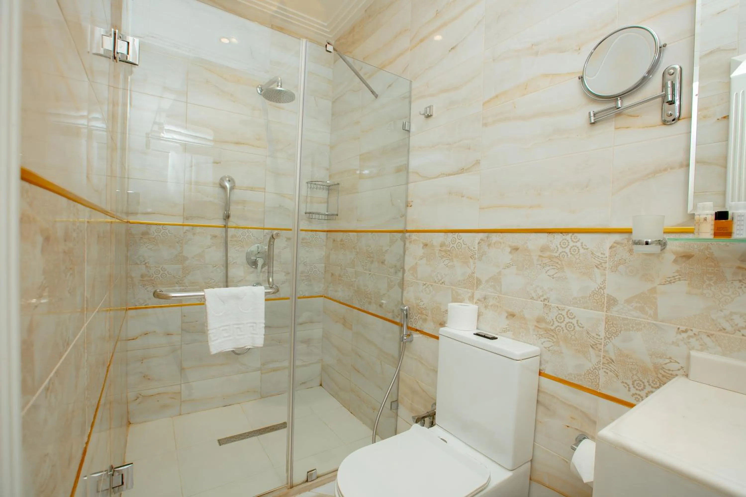Bathroom in Promenade Hotel Baku