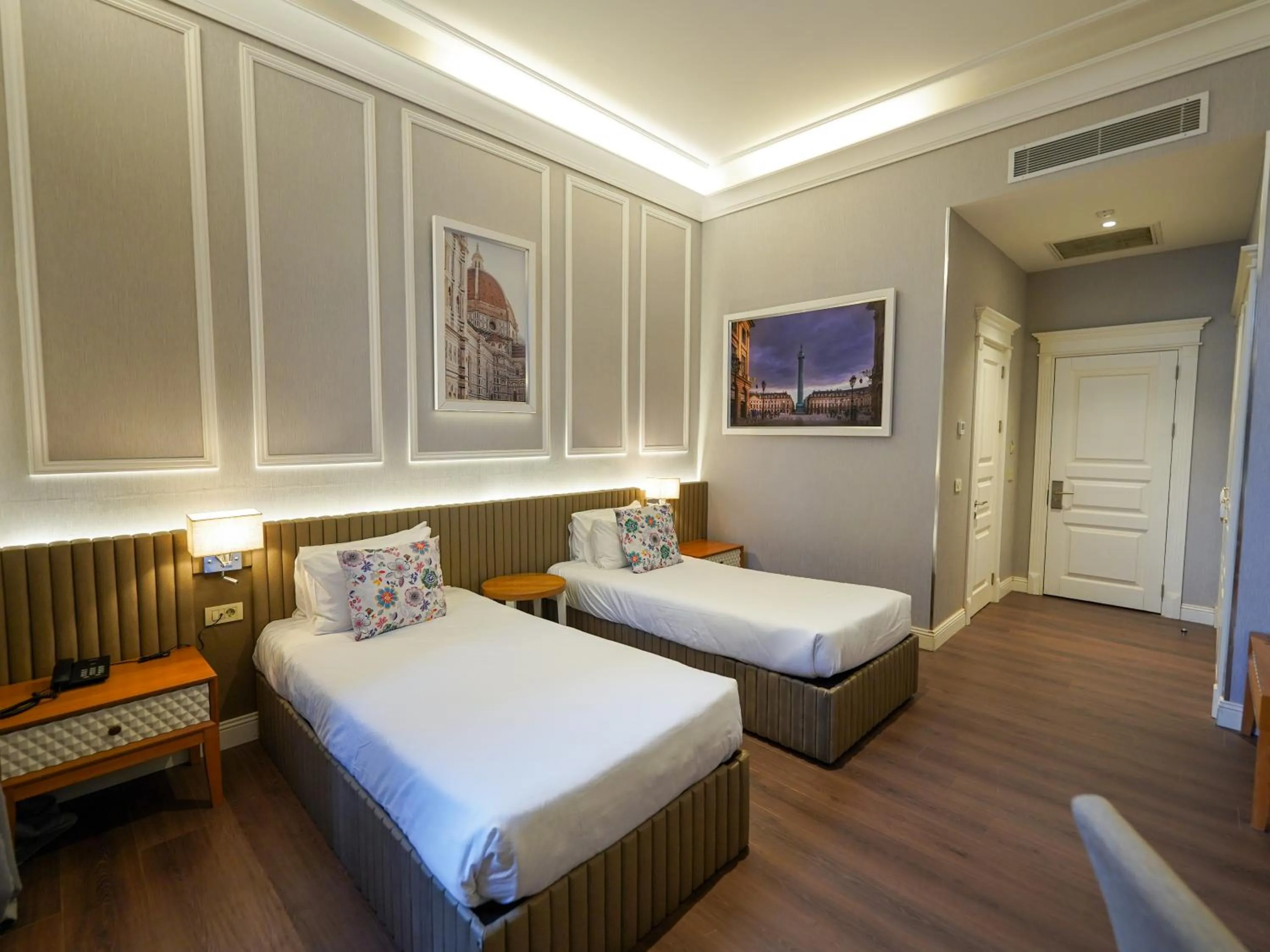 Photo of the whole room, Bed in Promenade Hotel Baku