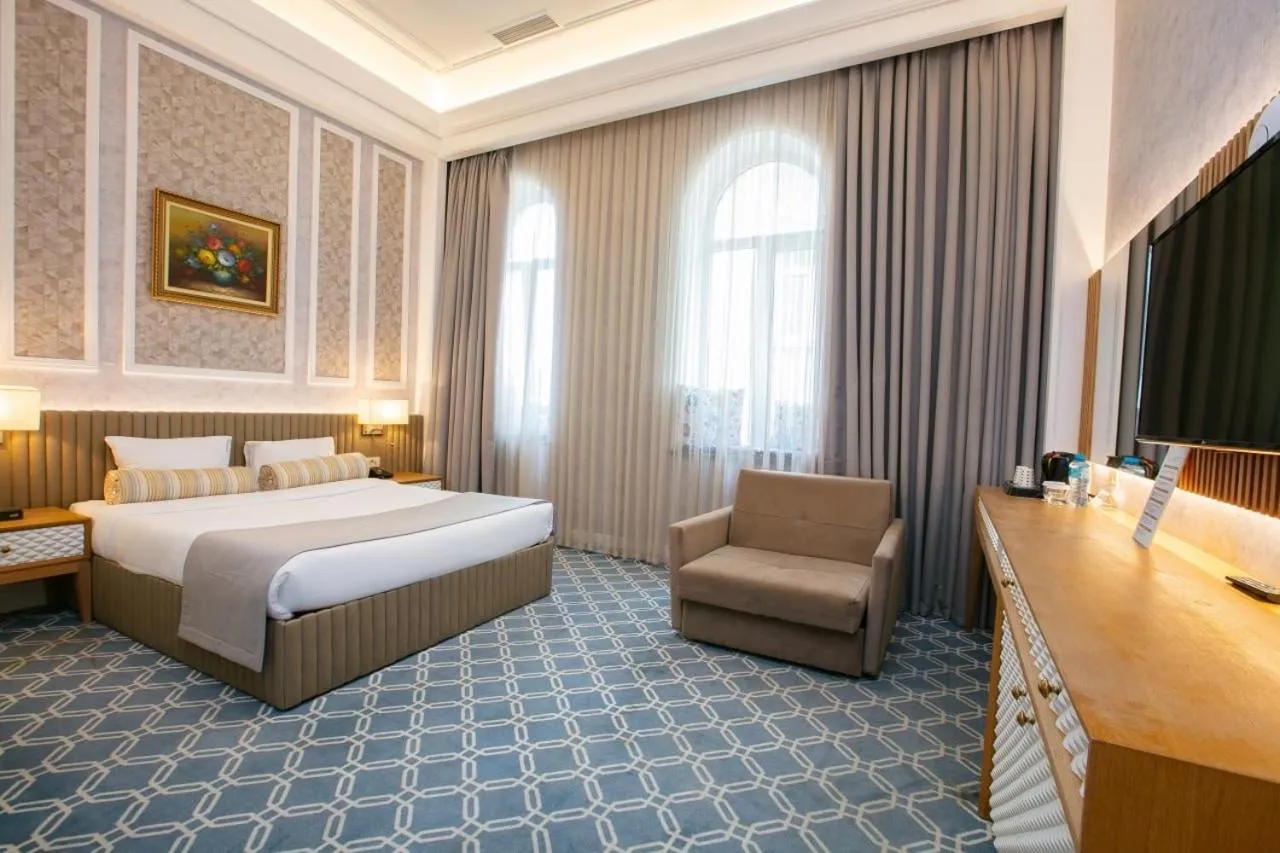 Photo of the whole room, Bed in Promenade Hotel Baku