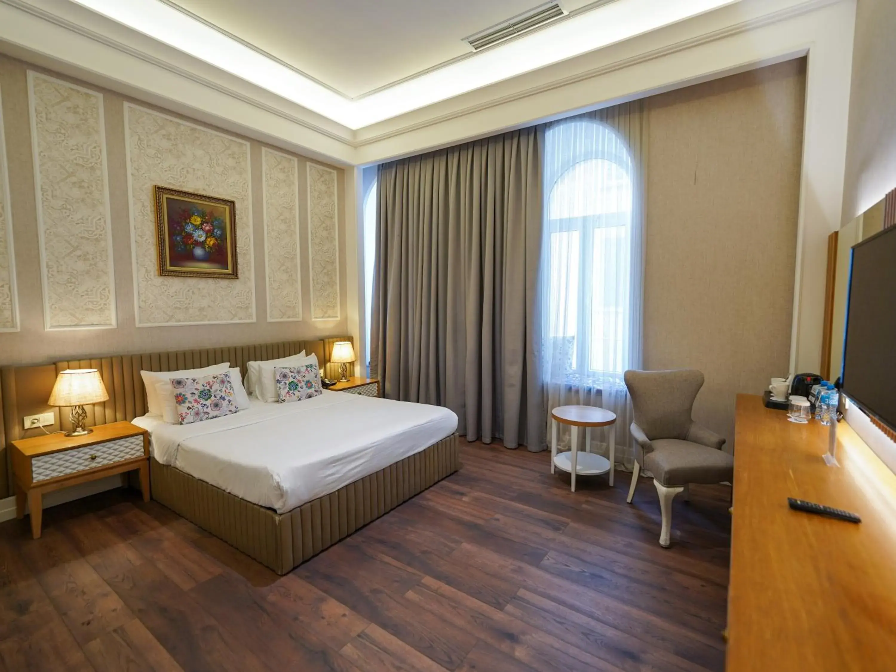 Deluxe King Room - single occupancy in Promenade Hotel Baku Deluxe King Room - single occupancy in Promenade Hotel Baku
