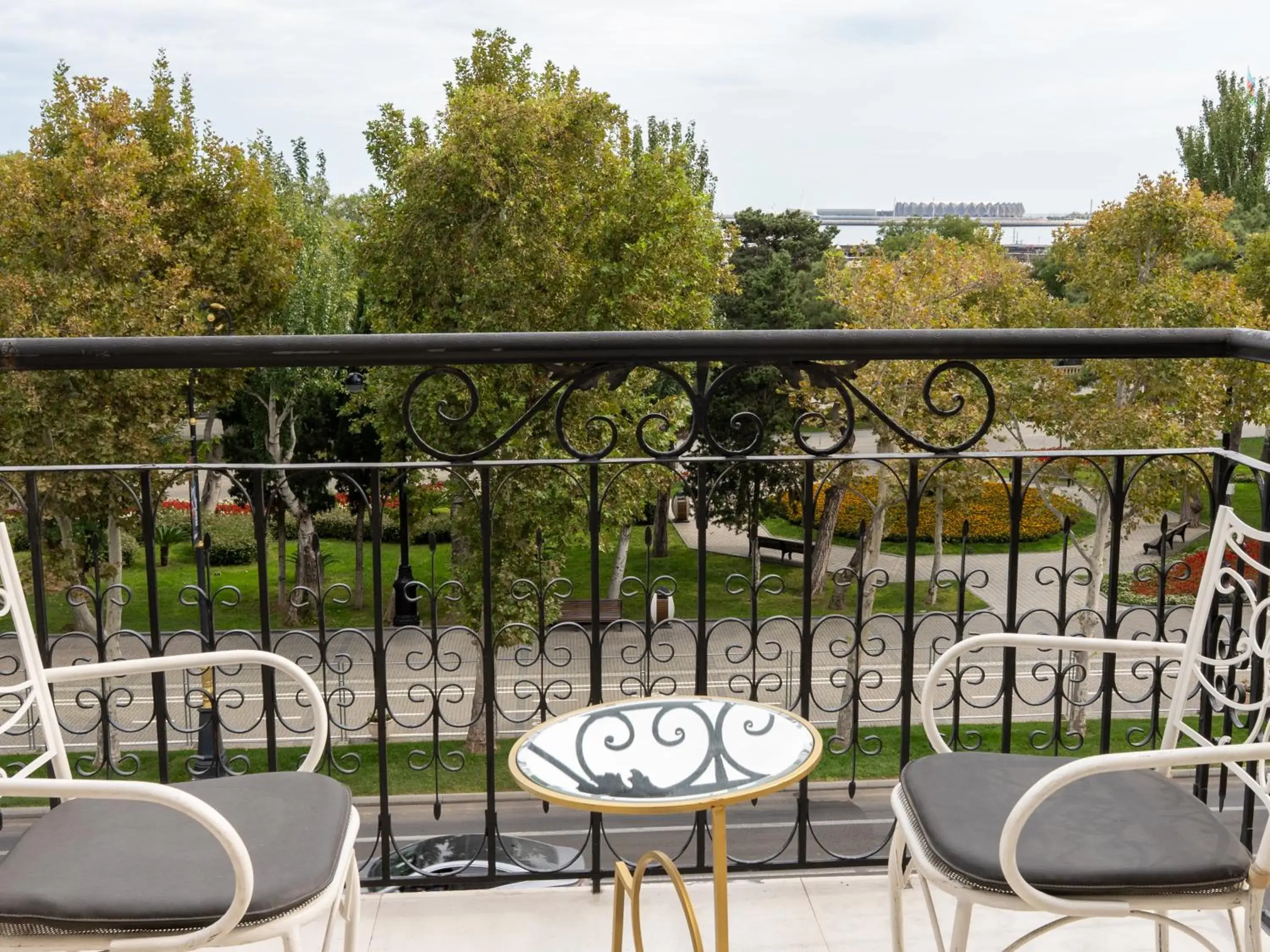 Deluxe Twin Room - single occupancy in Promenade Hotel Baku Deluxe Twin Room - single occupancy in Promenade Hotel Baku