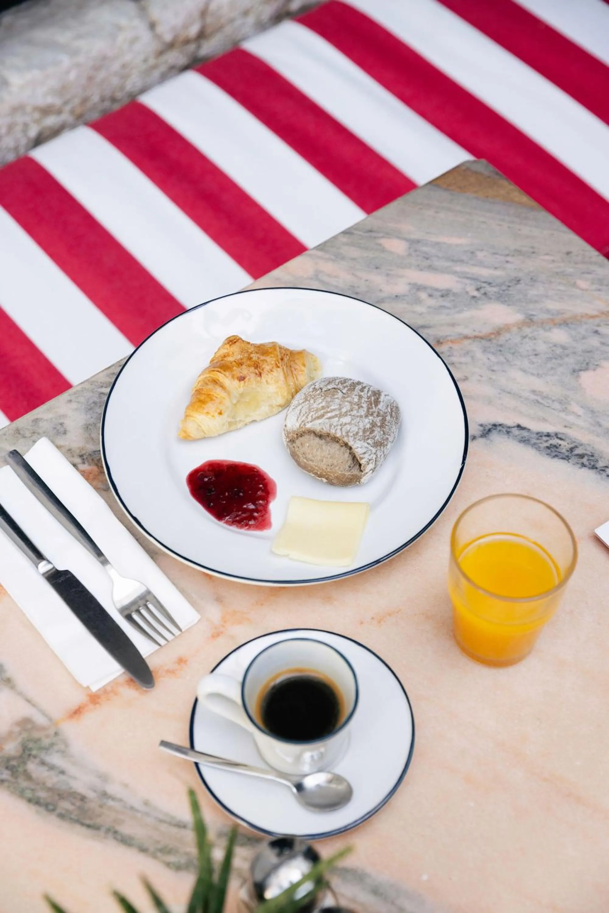 Esqina Cosmopolitan Lodge