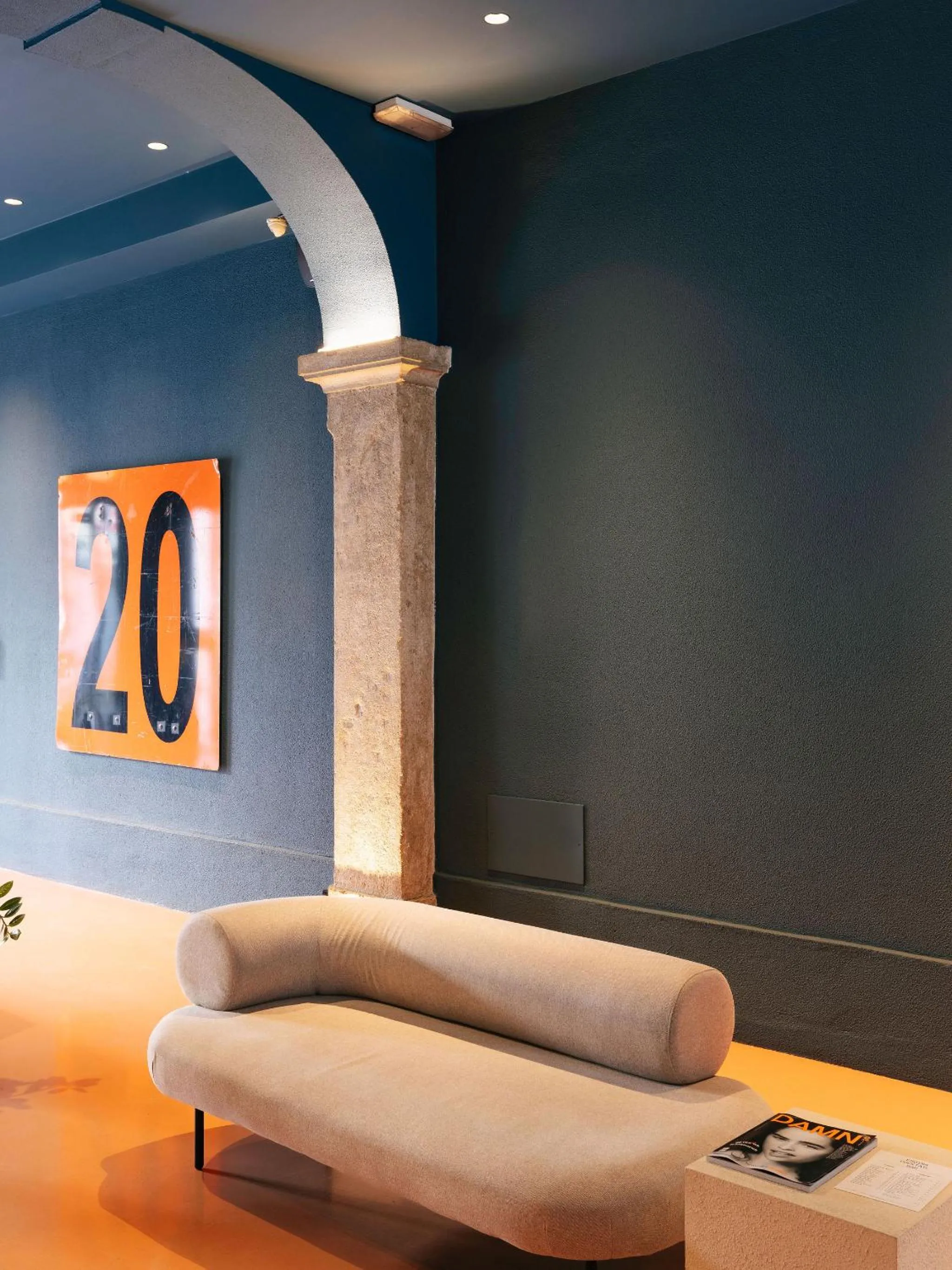 Esqina Cosmopolitan Lodge