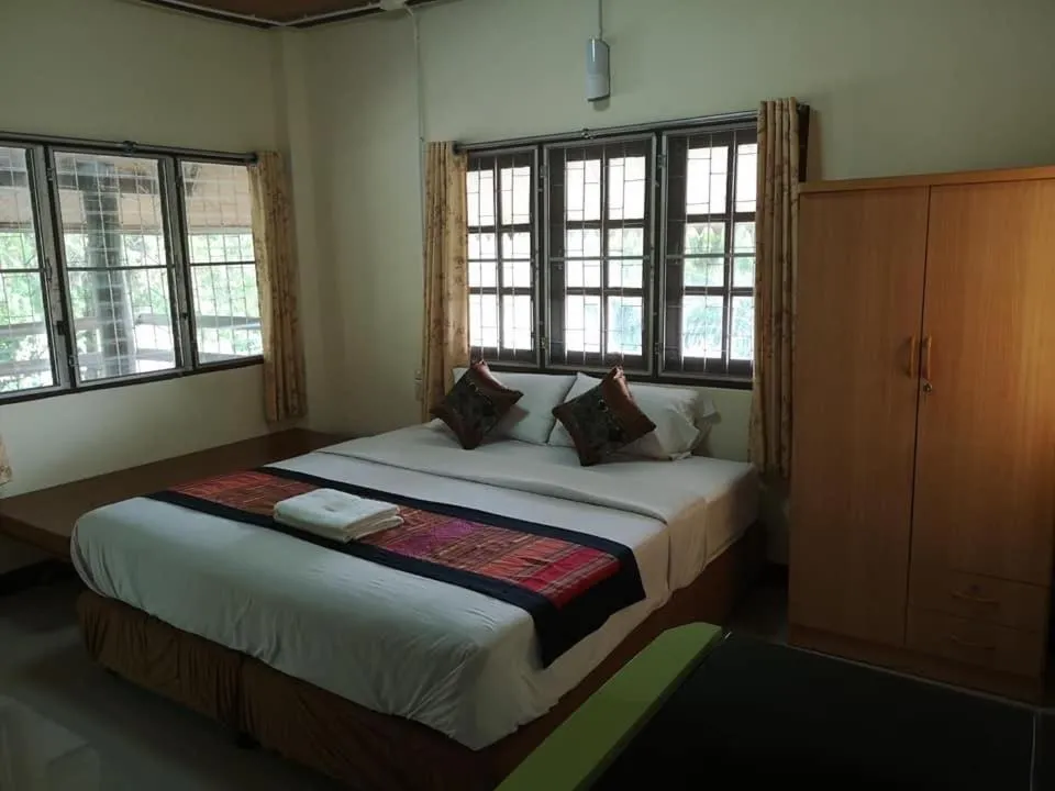 Bed in Mitaree 2