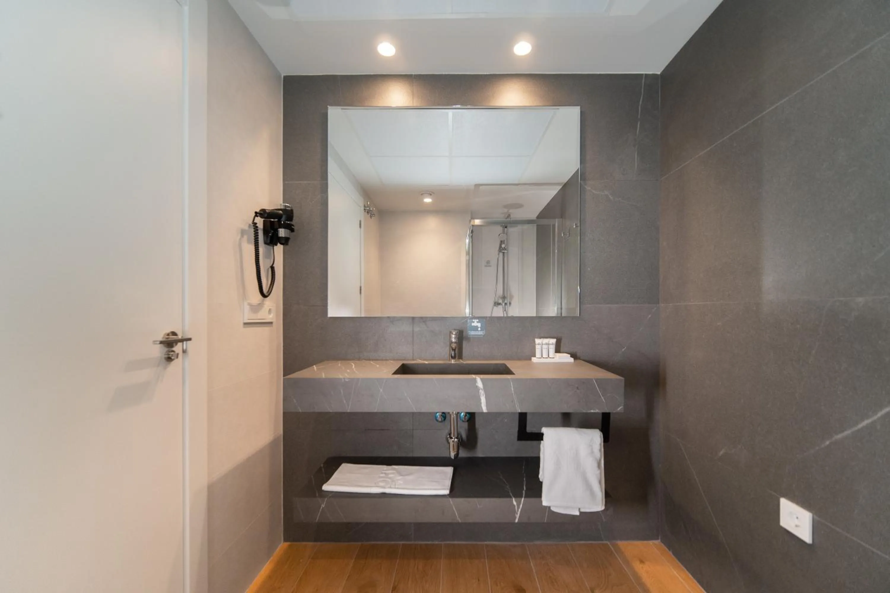 Bathroom in Ahoy Apartments