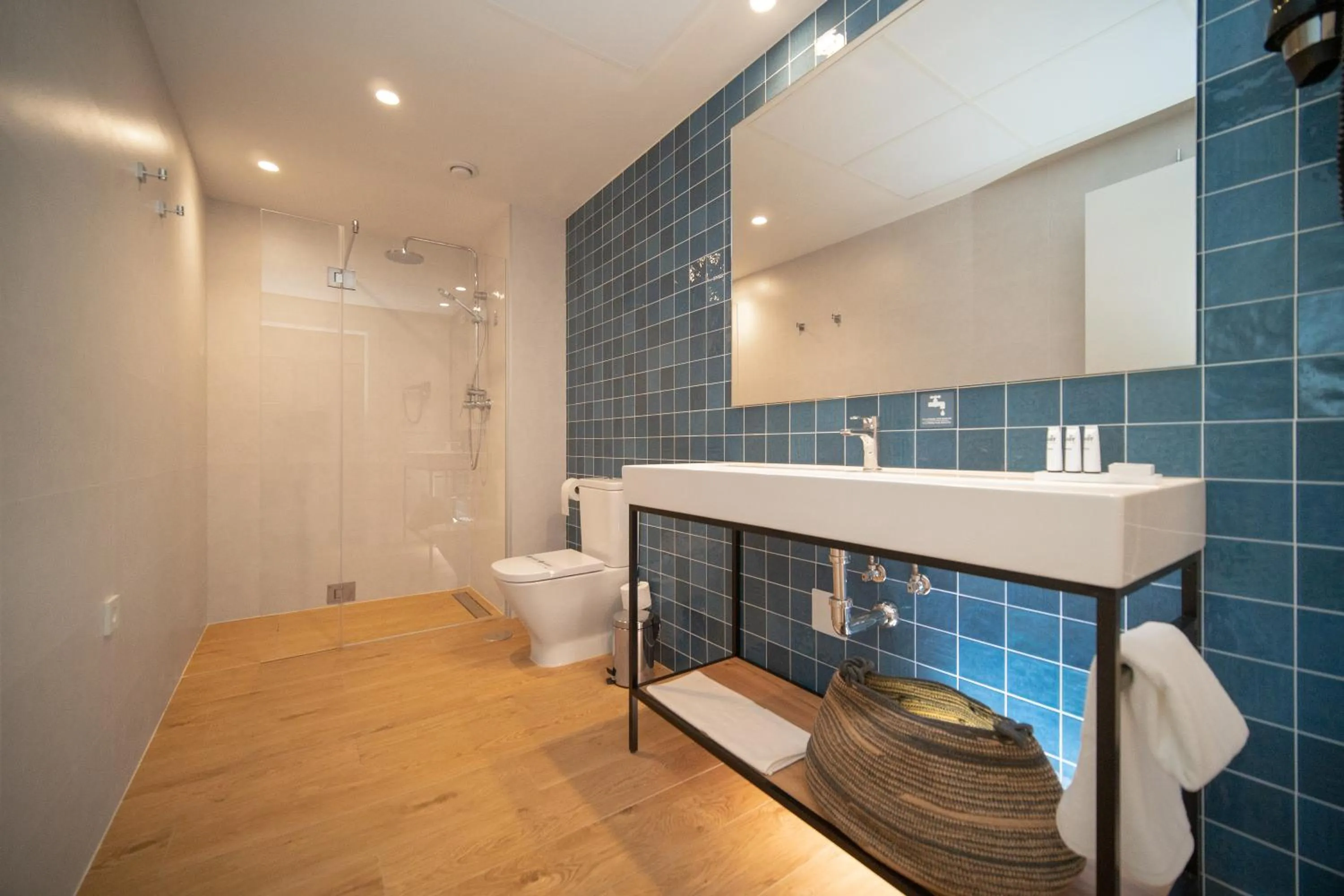 Bathroom in Ahoy Apartments