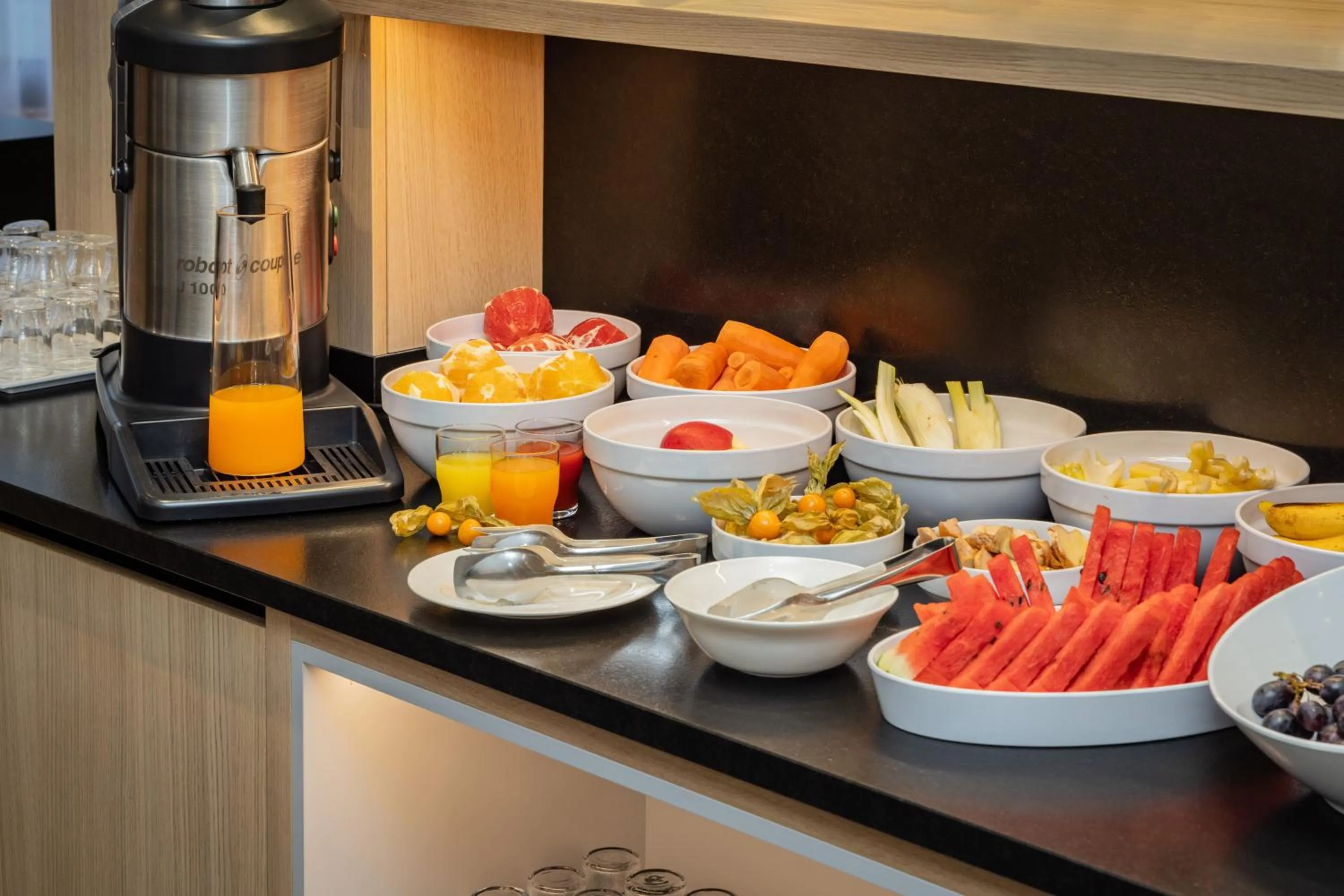 Breakfast in Garda Suite Hotel - Tonelli Hotels