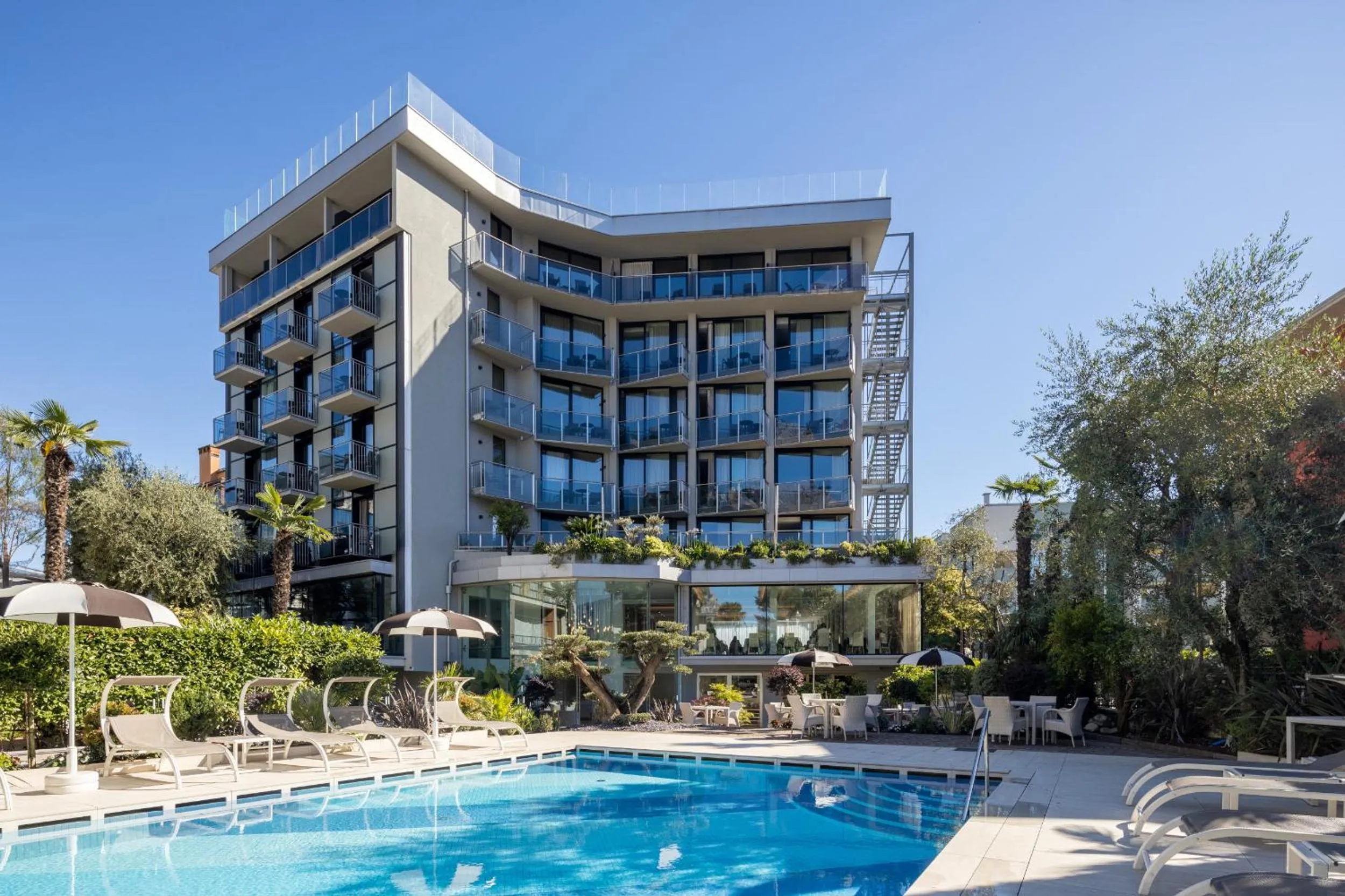 Property building in Garda Suite Hotel - Tonelli Hotels