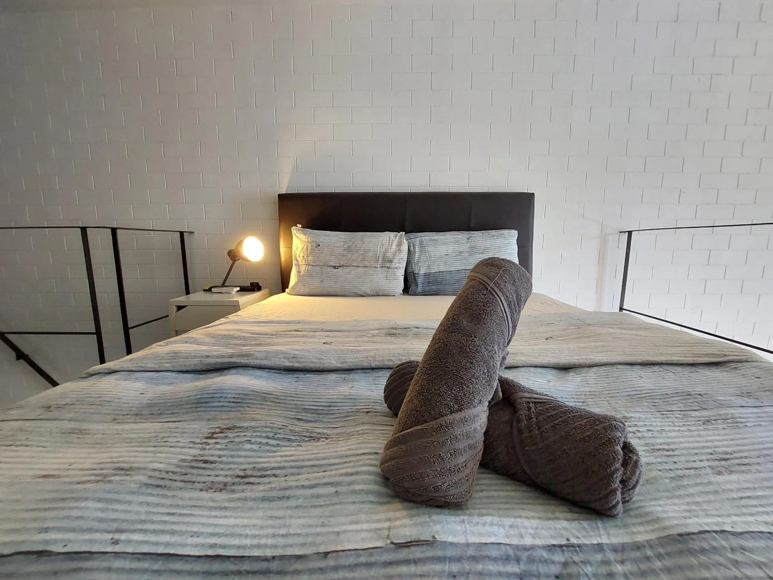 Bed in Inspired Homes, Empire Duplex#1