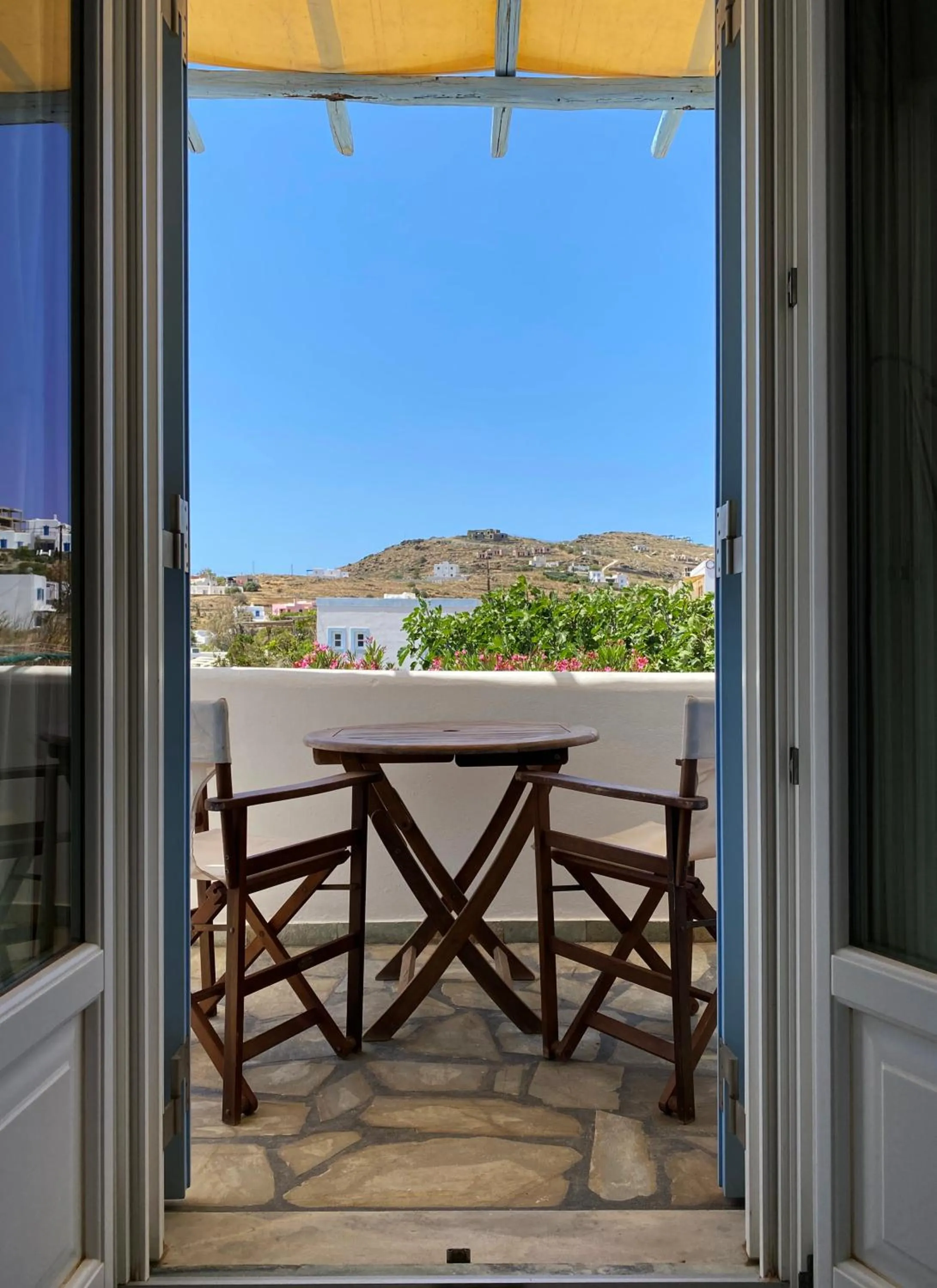 Natural landscape in Agnadi Syros Beachfront Studios & Rooms