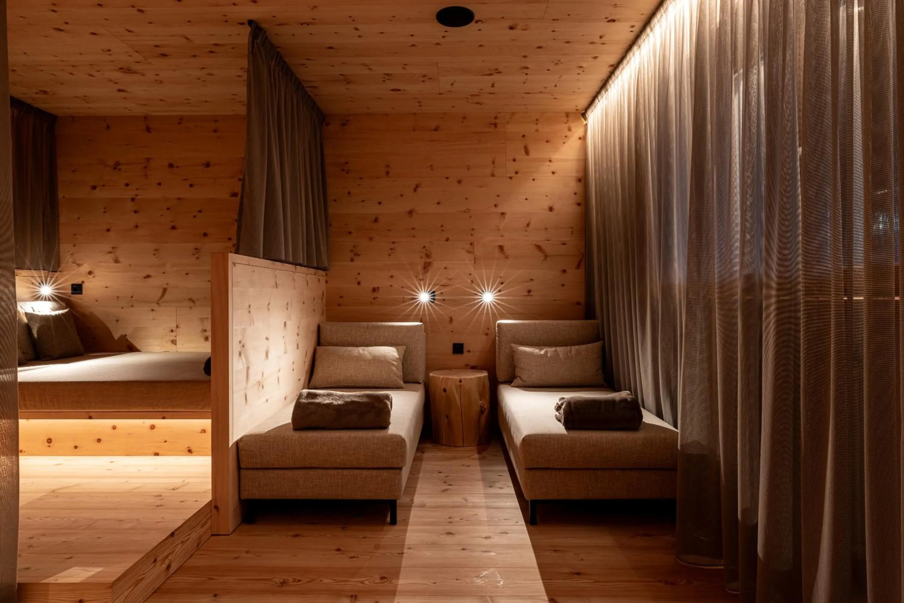 Spa and wellness centre/facilities, Bed in Hotel Der Heinrichshof