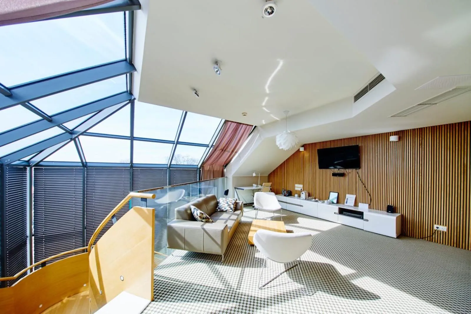 TV and multimedia in Hotel Great Polonia Velvet Suwałki